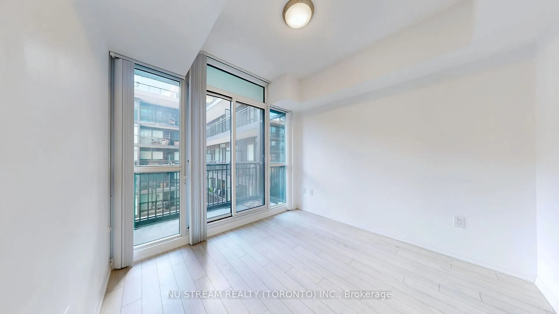 3091 Dufferin Street #613