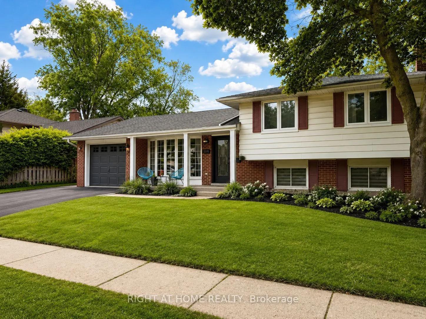 4440 Cosburn Crescent
