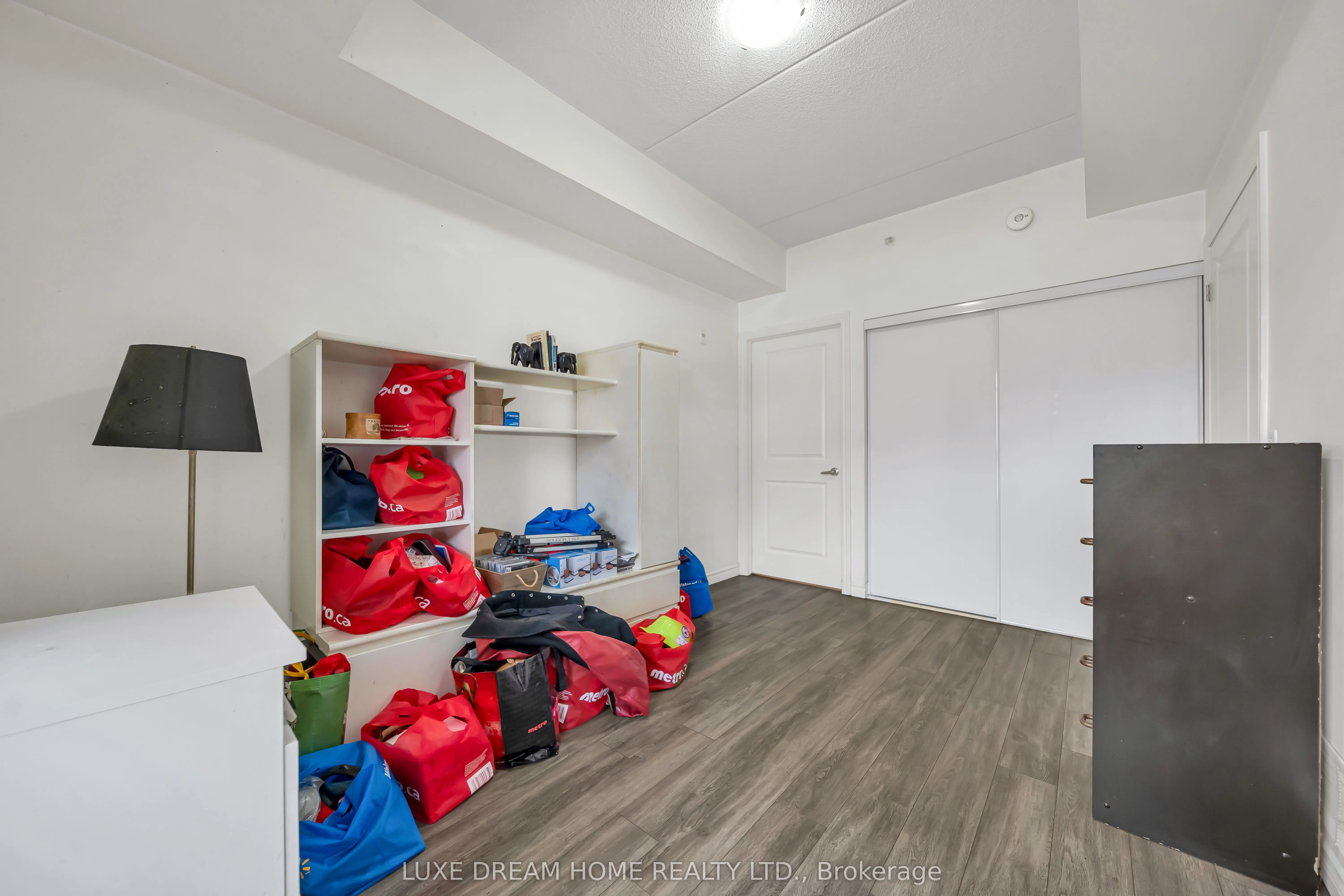 620 Sauve Street E #206