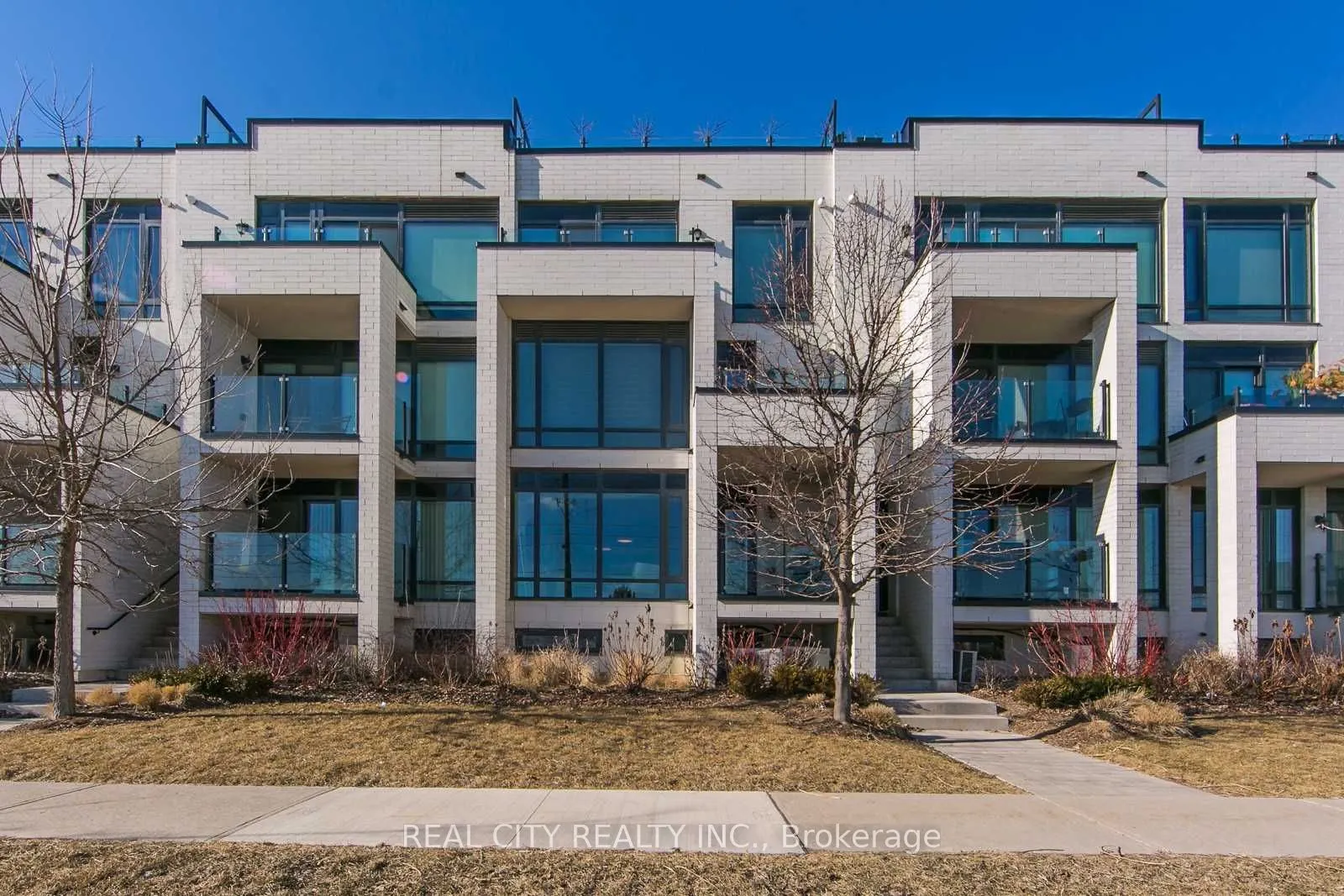 142 Widdicombe Hill Boulevard #510