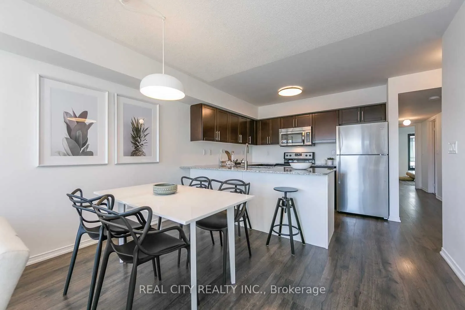 142 Widdicombe Hill Boulevard #510
