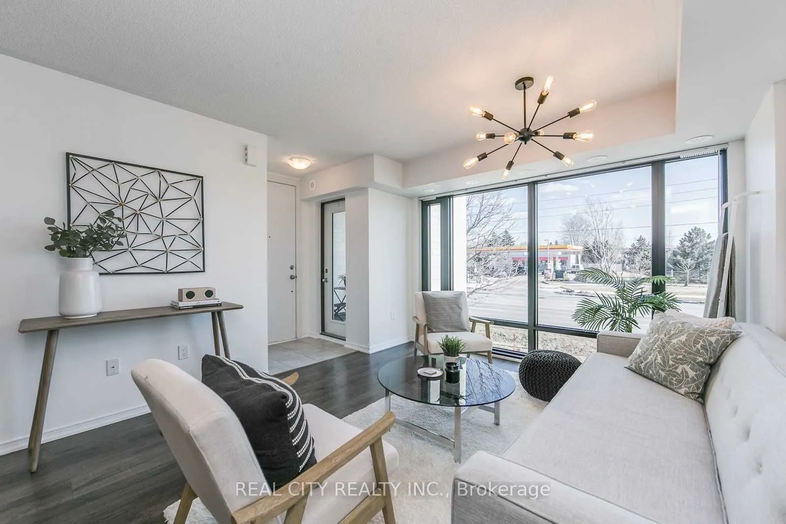 142 Widdicombe Hill Boulevard #510