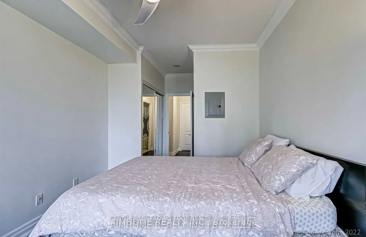 2119 Lakeshore Boulevard W #607
