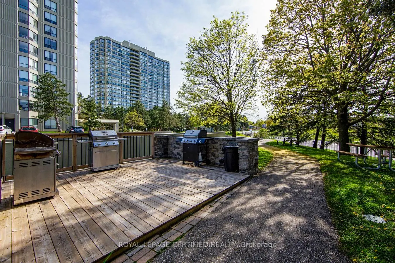22 Hanover Road #2107