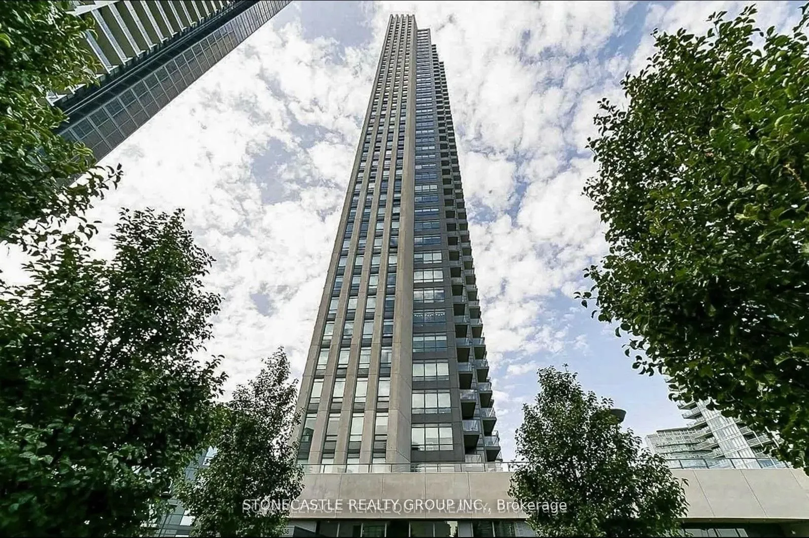 36 Park Lawn Road #2401
