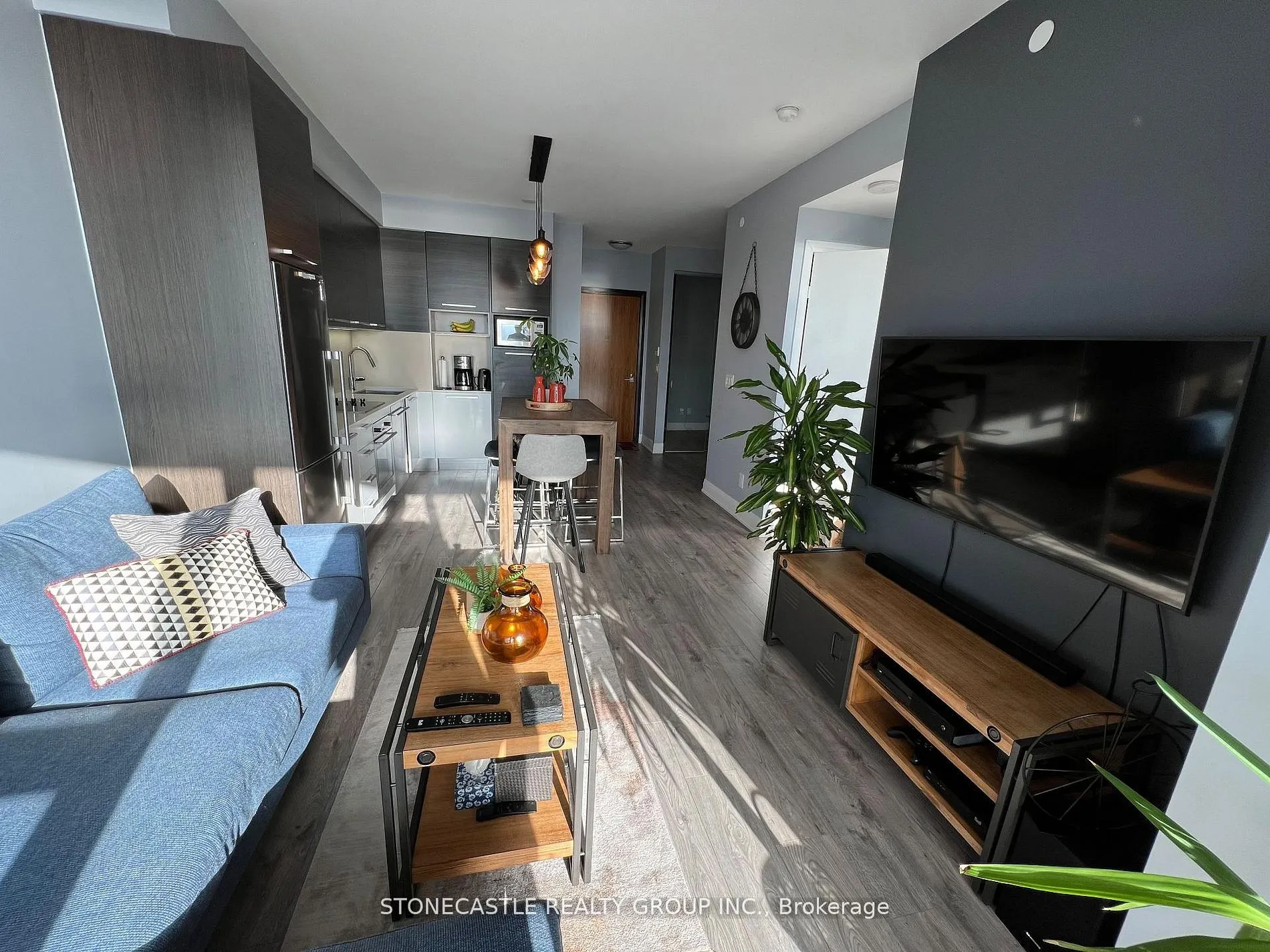 36 Park Lawn Road #2401