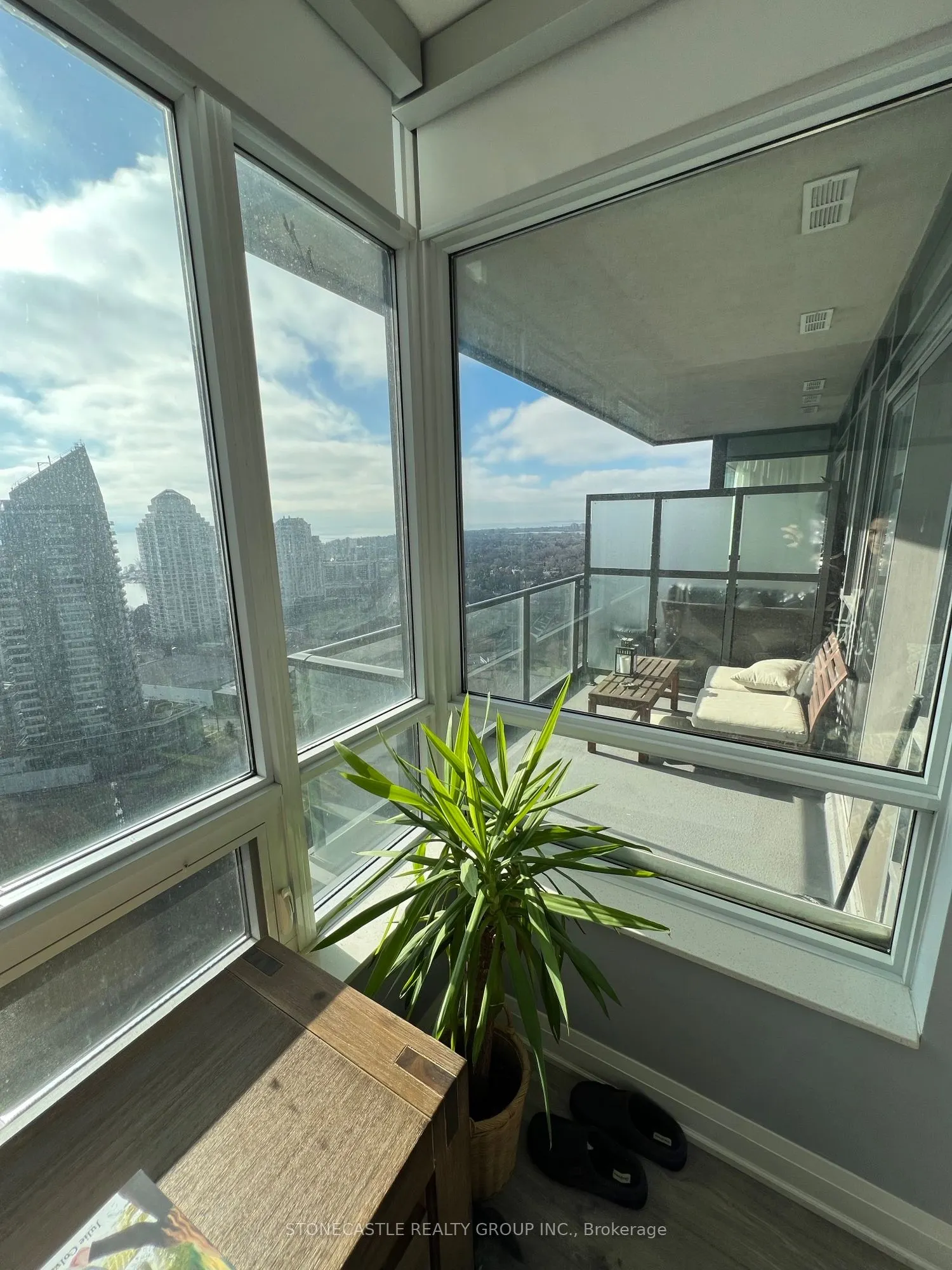 36 Park Lawn Road #2401