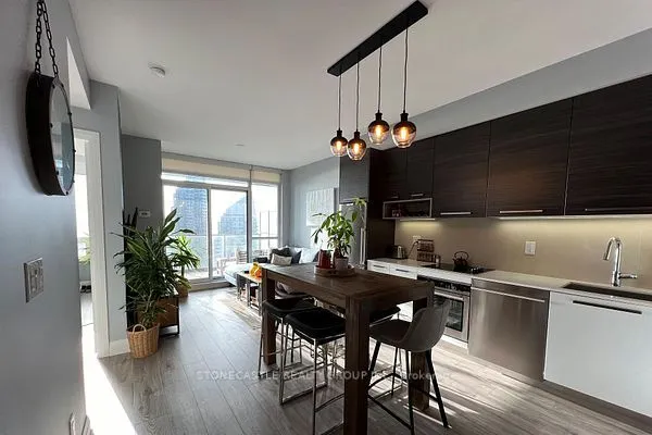 36 Park Lawn Road #2401