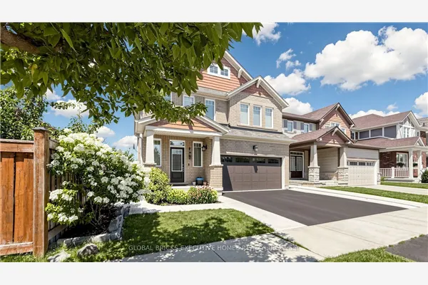 381 Gosford Crescent
