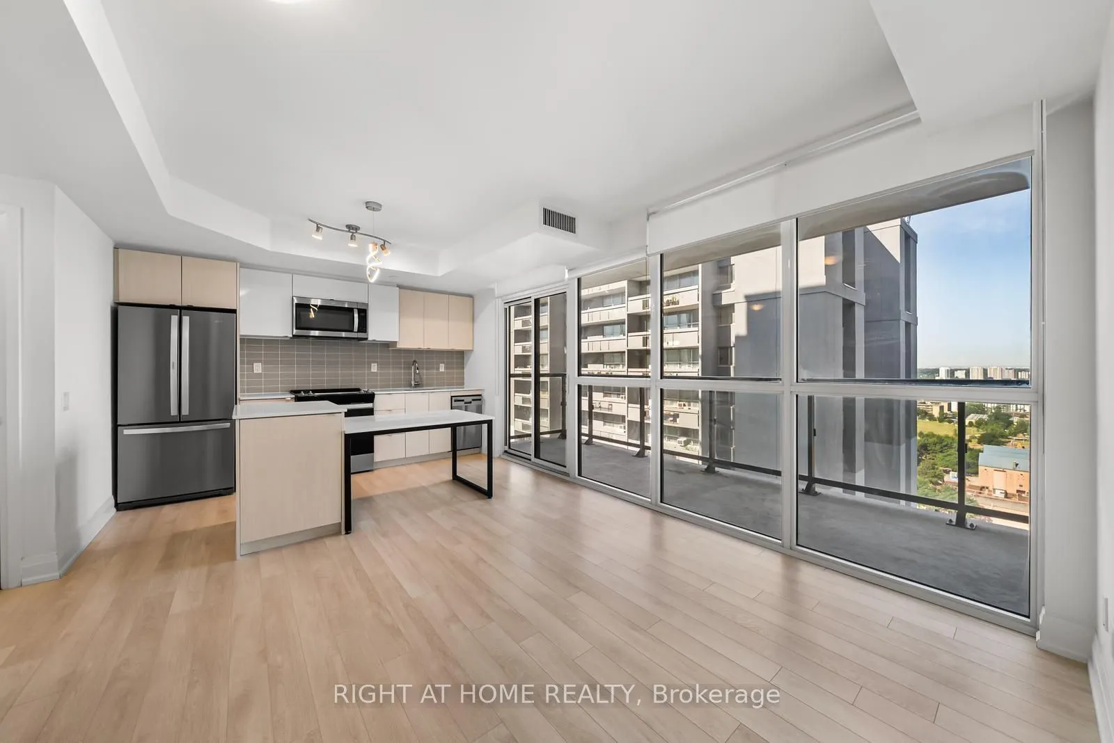 1461 Lawrence Avenue W #1511