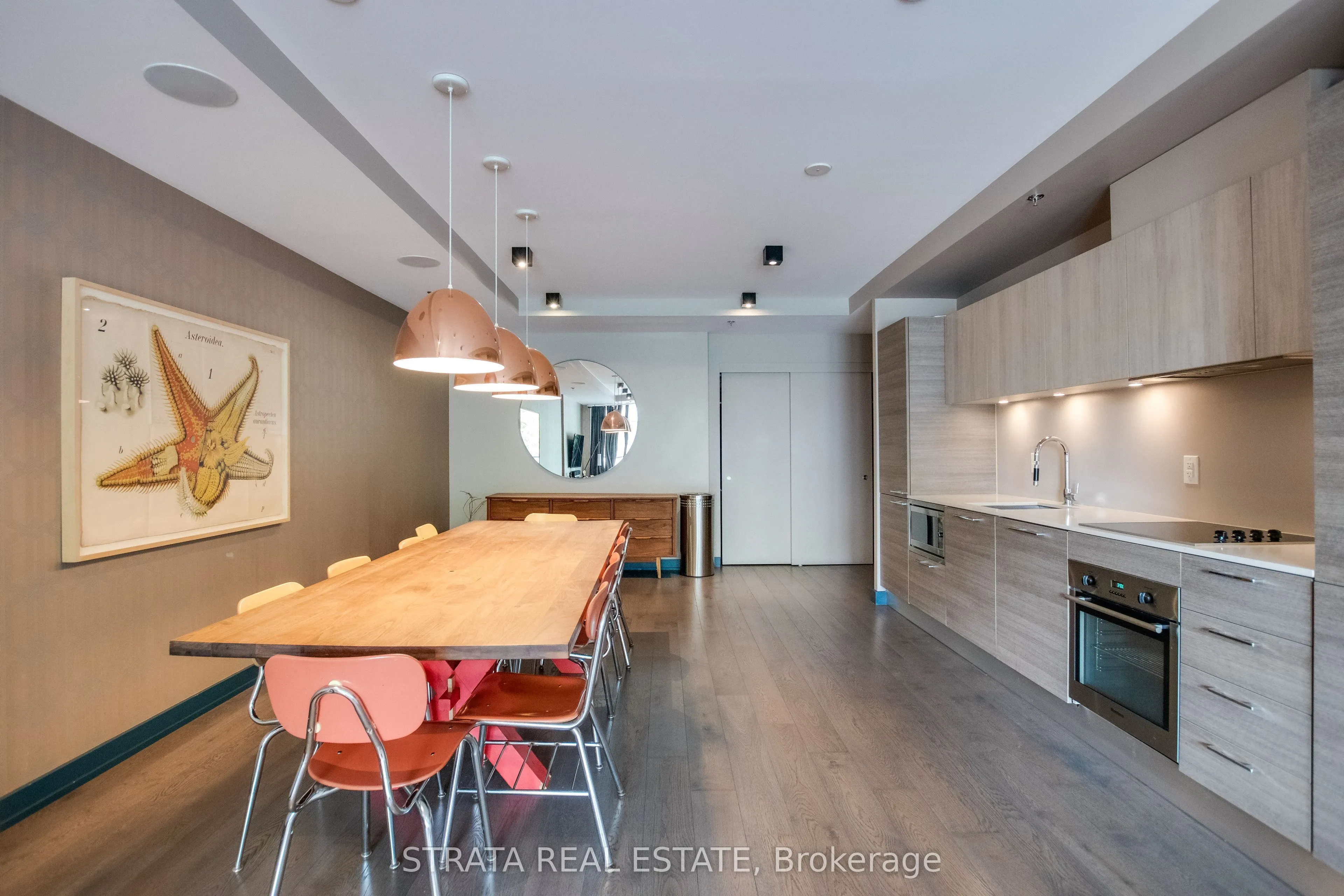 530 Indian Grove #302