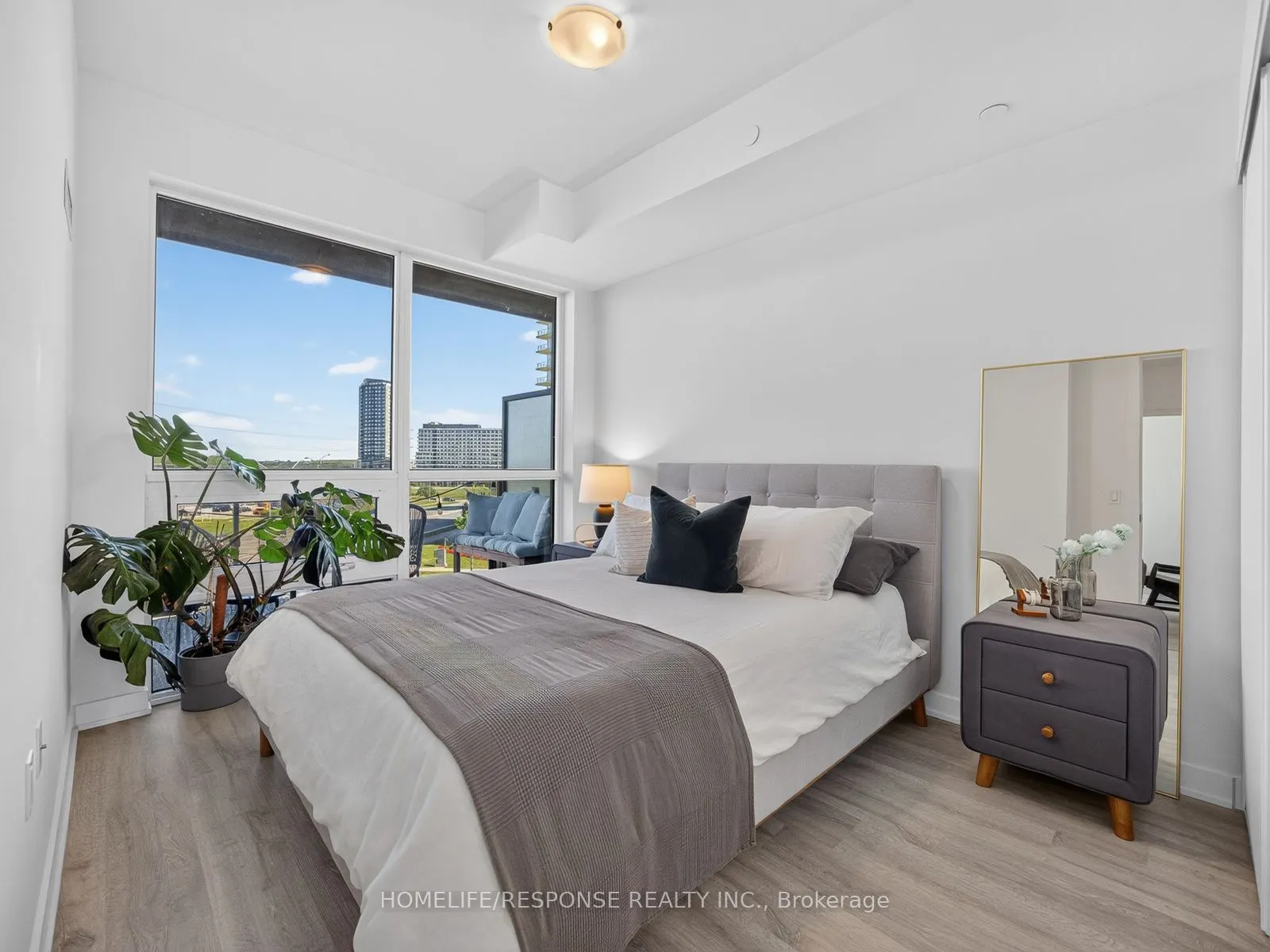 4699 Glen Erin Drive #410