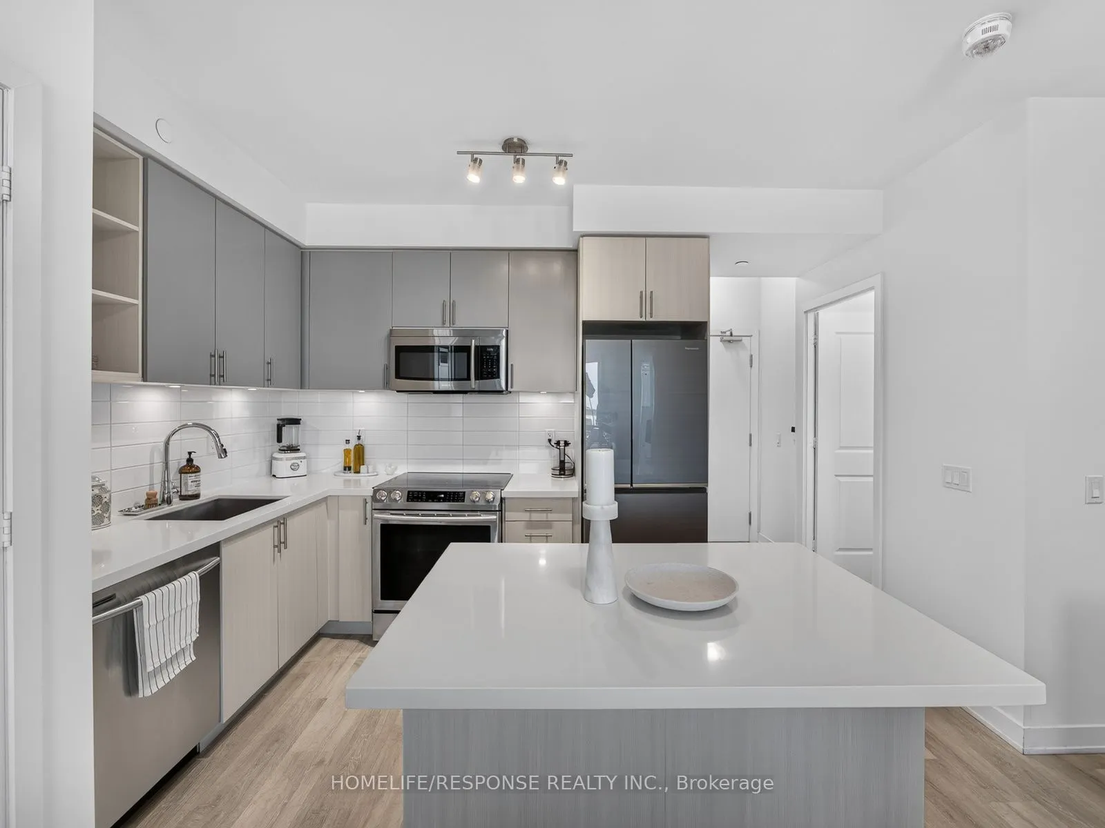 4699 Glen Erin Drive #410