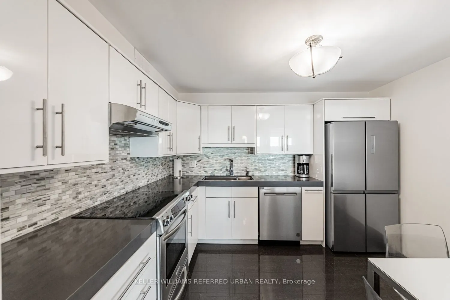 1400 Dixie Road #1409