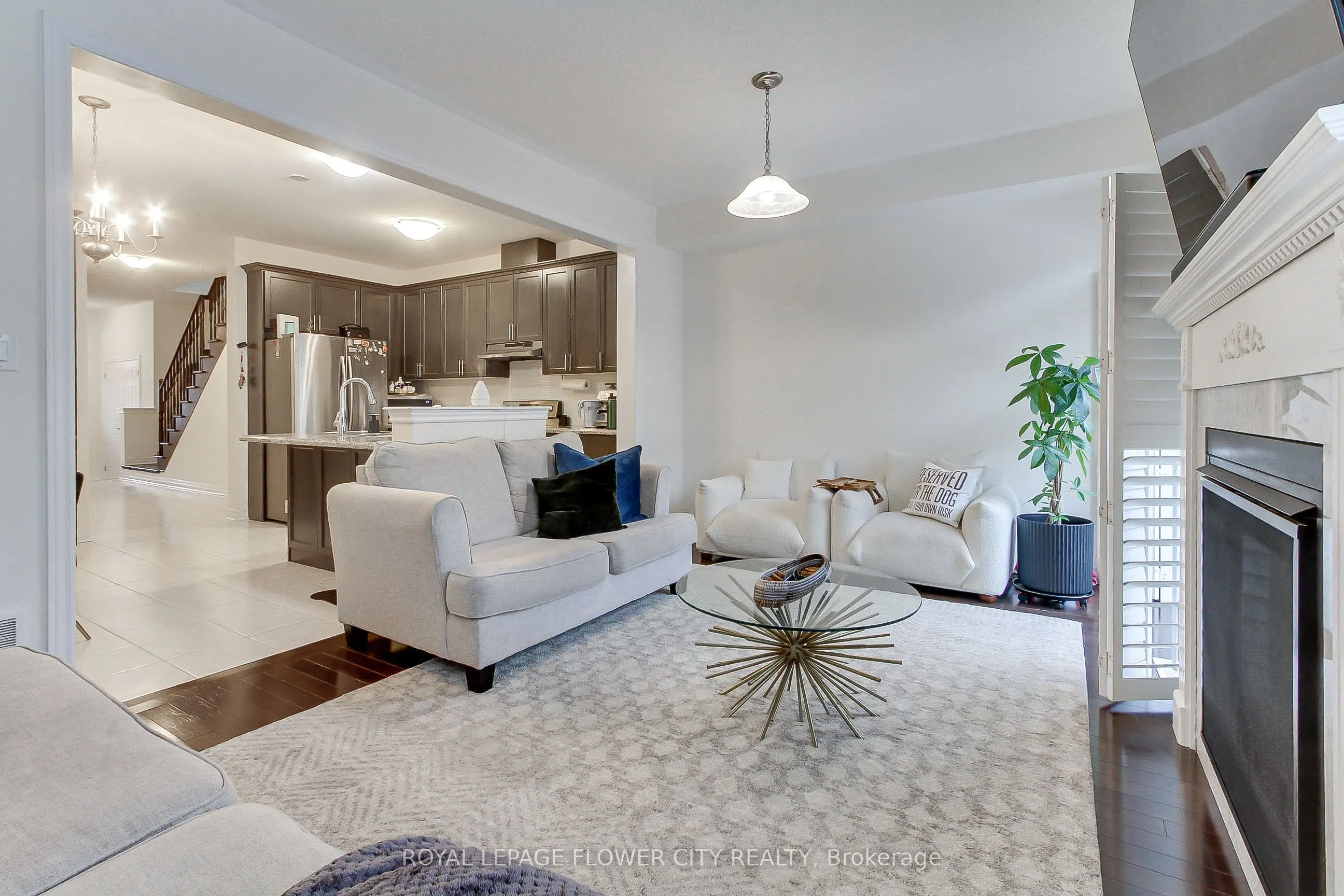 101 Huguenot Road