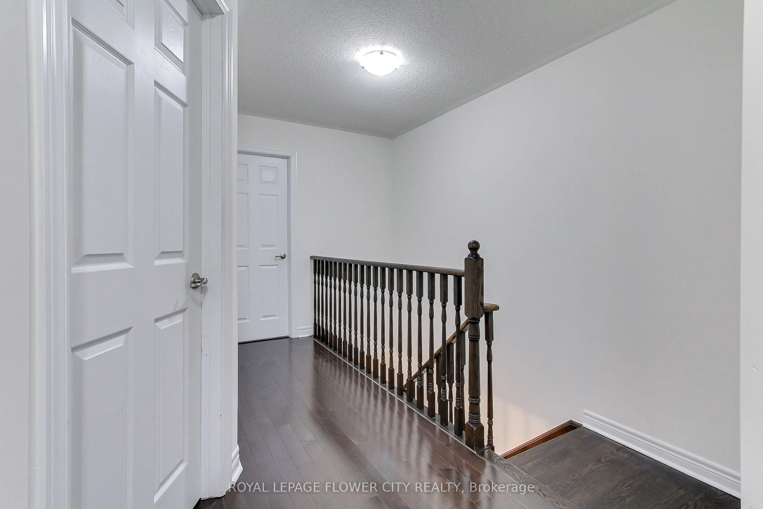 101 Huguenot Road