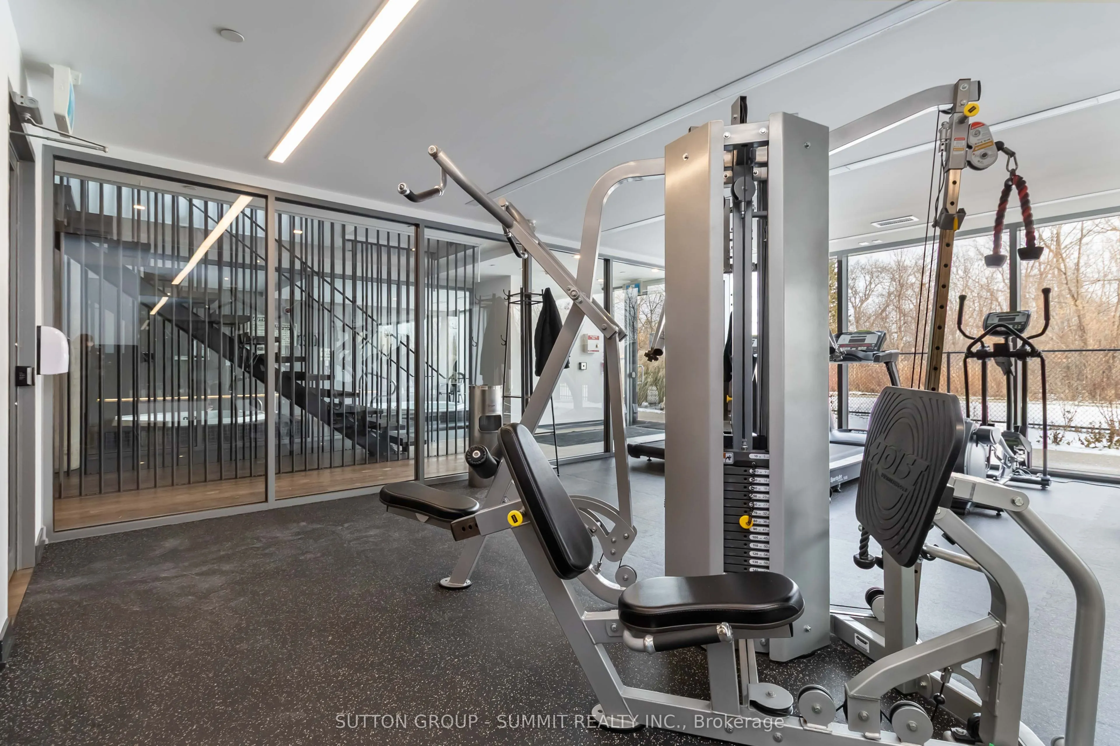 5220 DUNDAS Street #D422