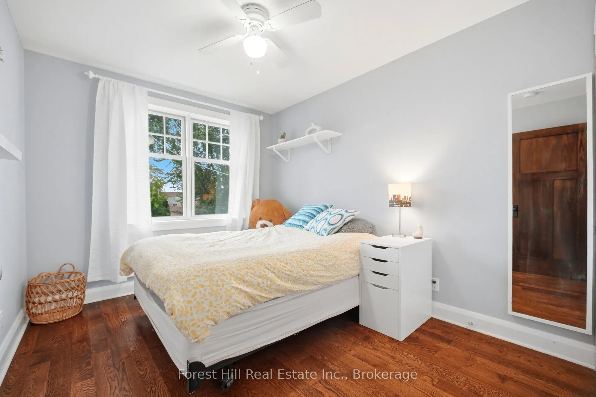 39 Broadview Avenue