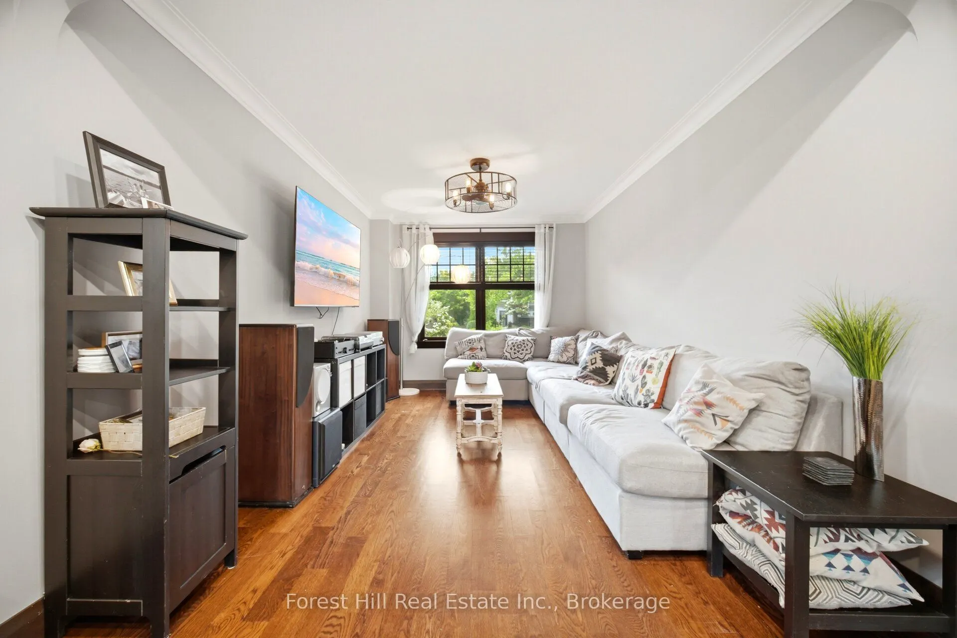 39 Broadview Avenue