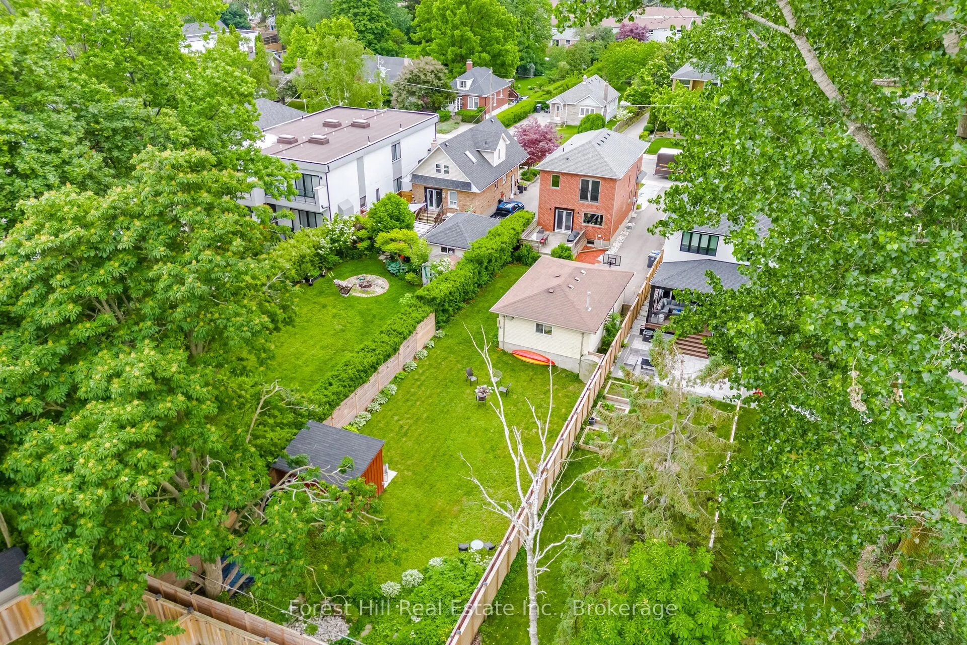 39 Broadview Avenue