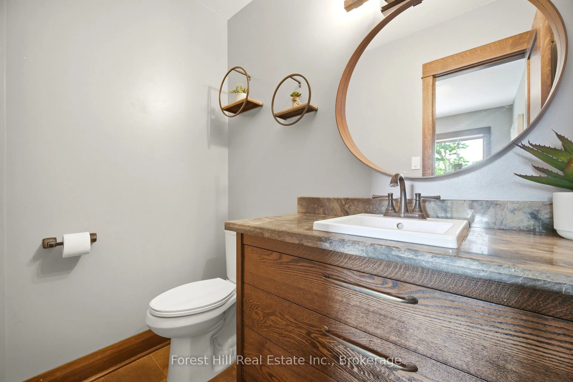 39 Broadview Avenue