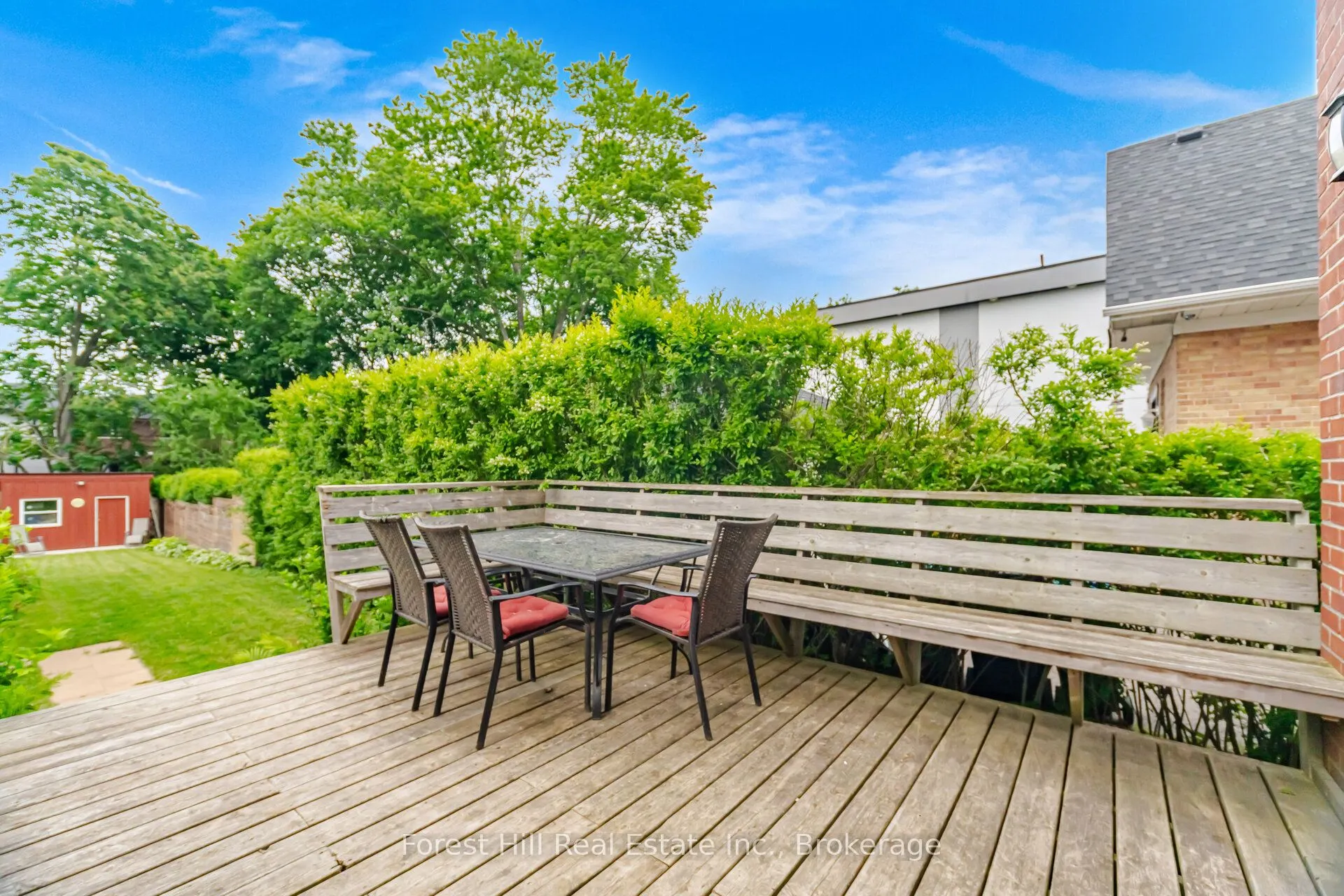 39 Broadview Avenue