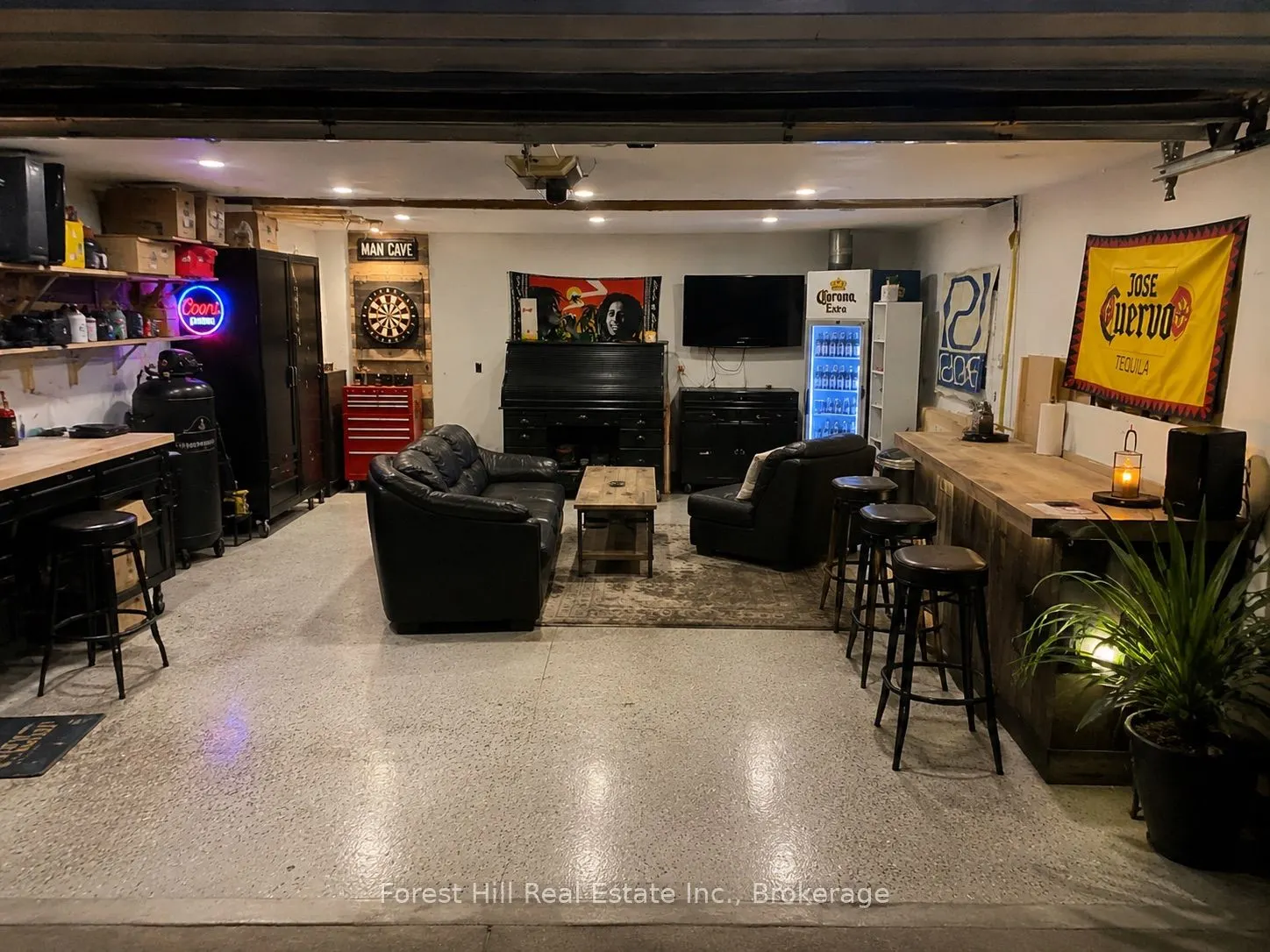 39 Broadview Avenue