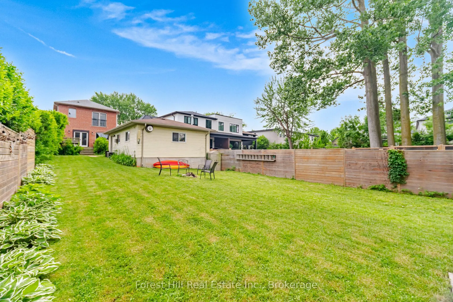 39 Broadview Avenue