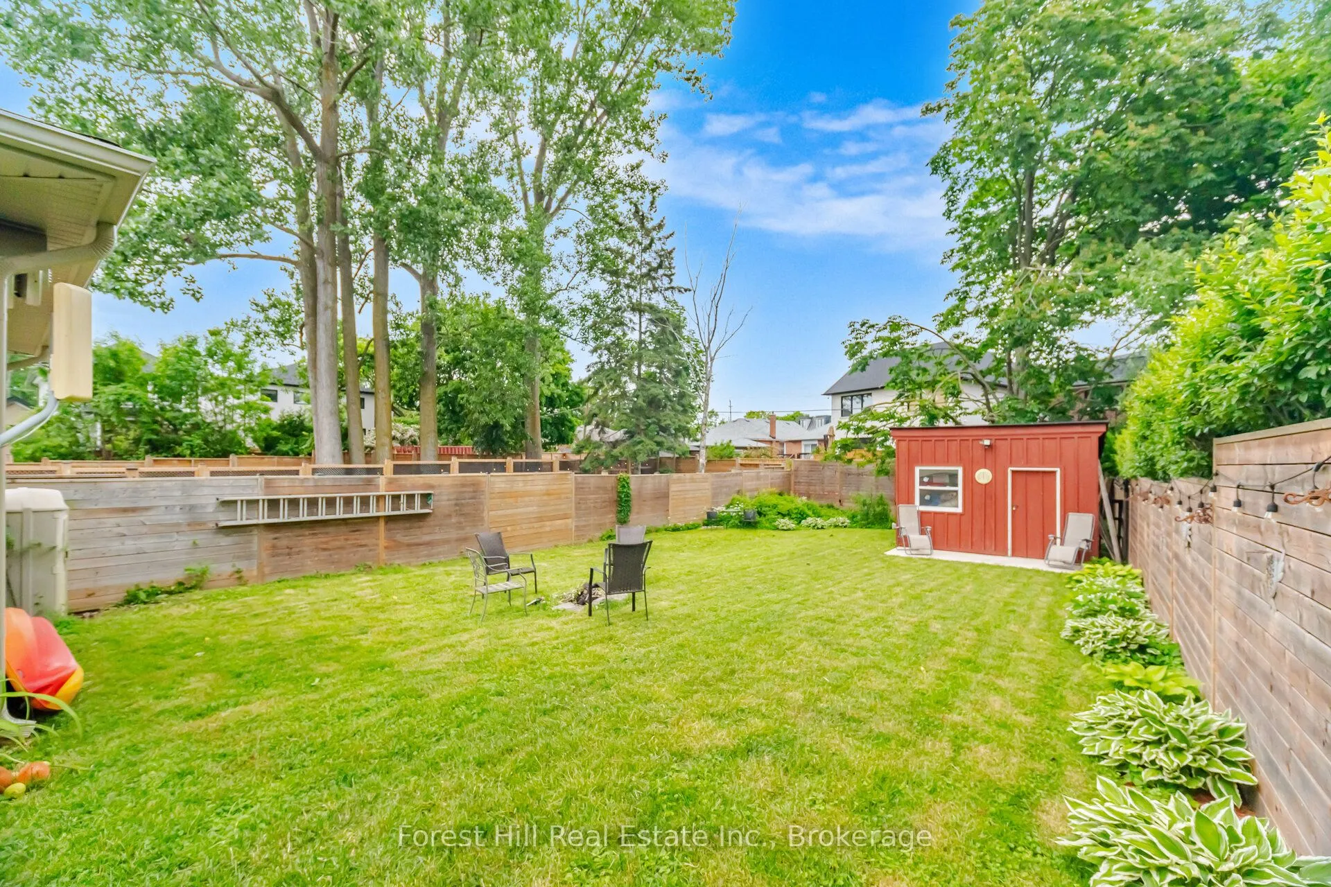 39 Broadview Avenue