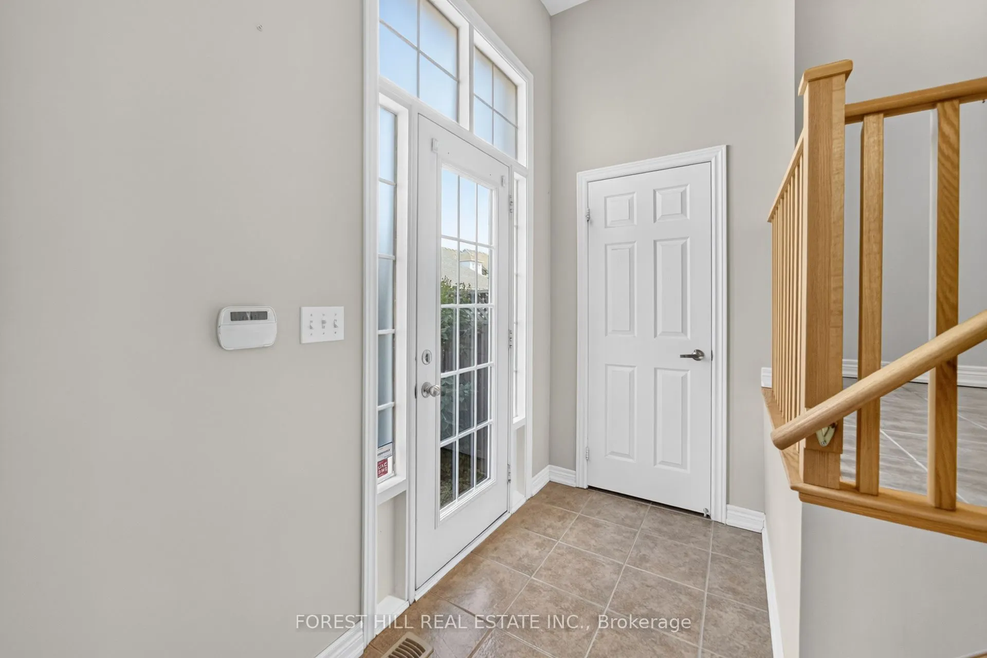 3549 Eglinton Avenue W