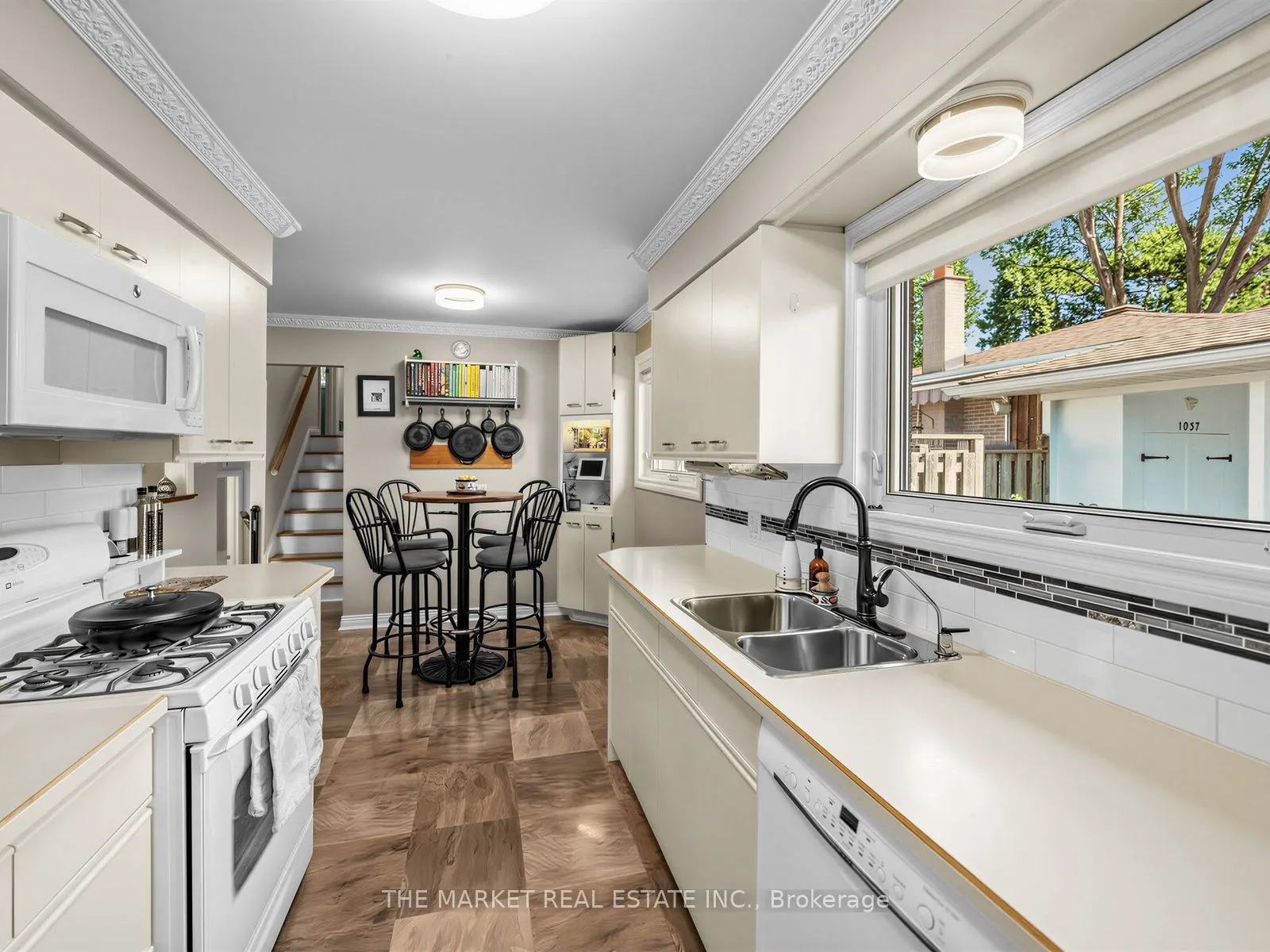 1033 Franconia Drive