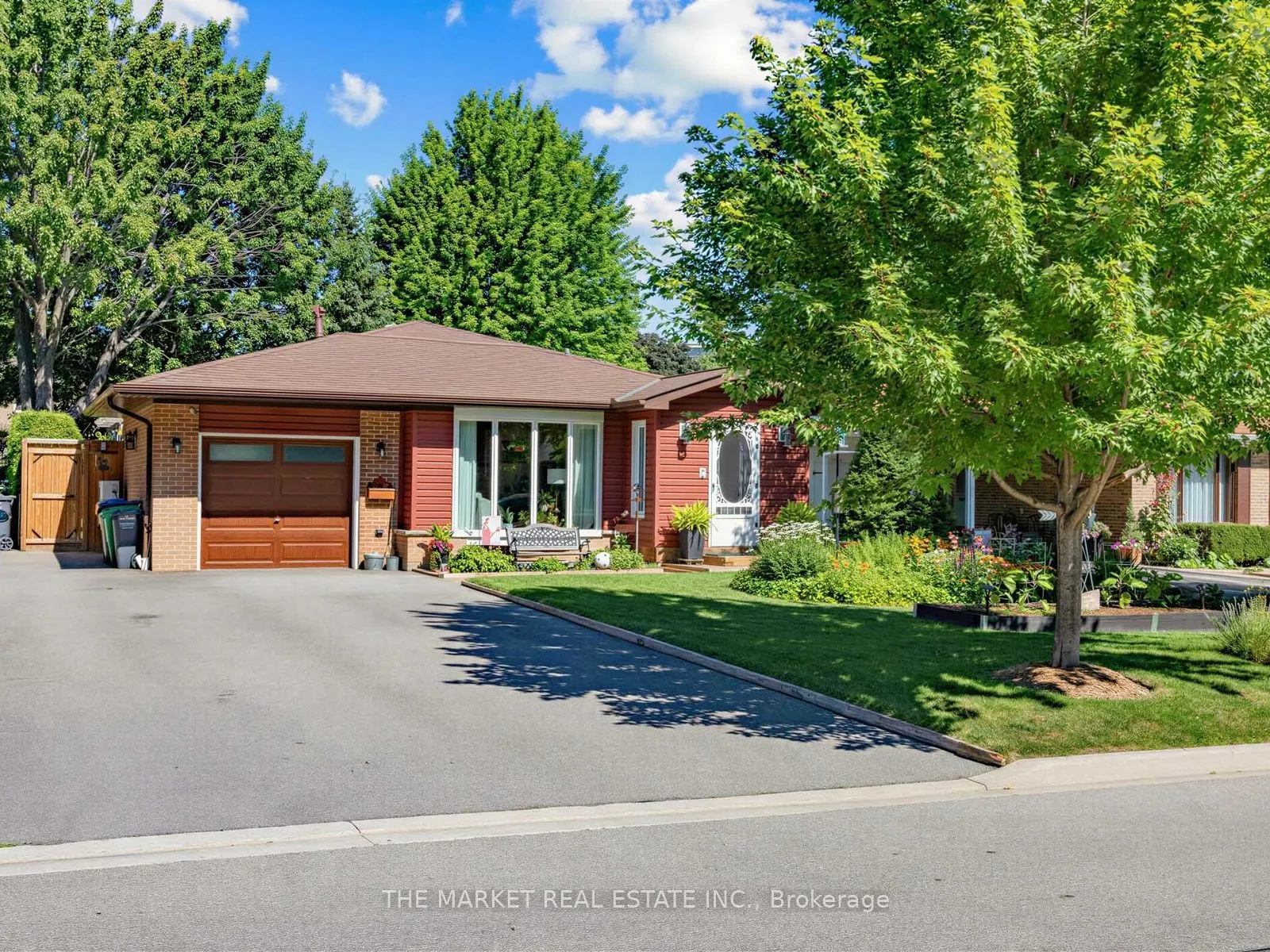 1033 Franconia Drive