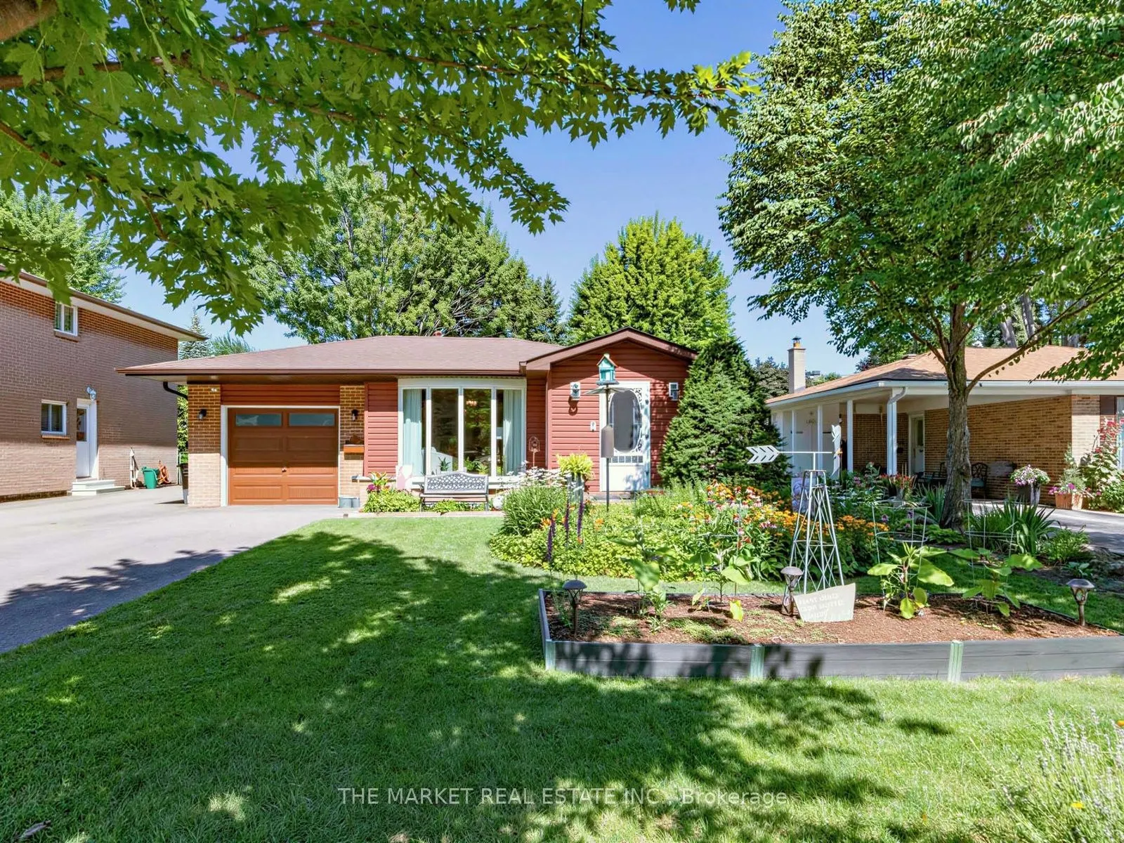 1033 Franconia Drive