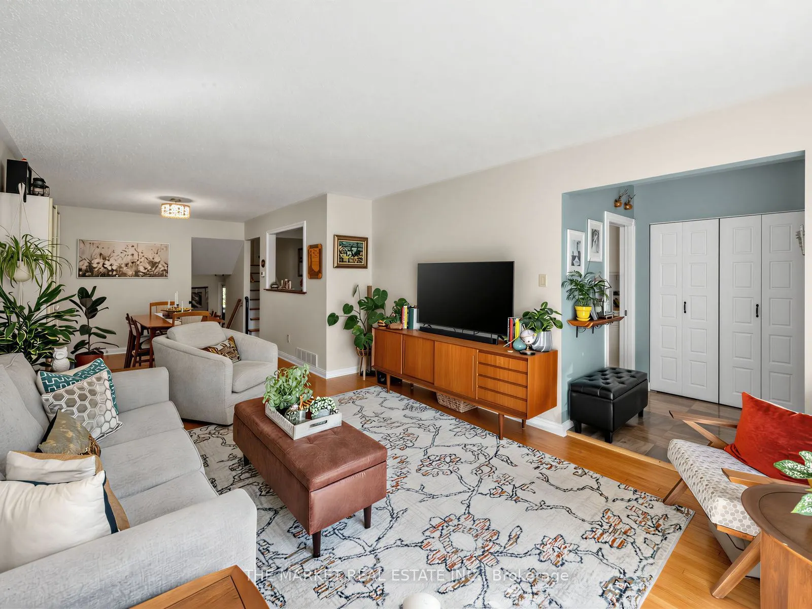 1033 Franconia Drive