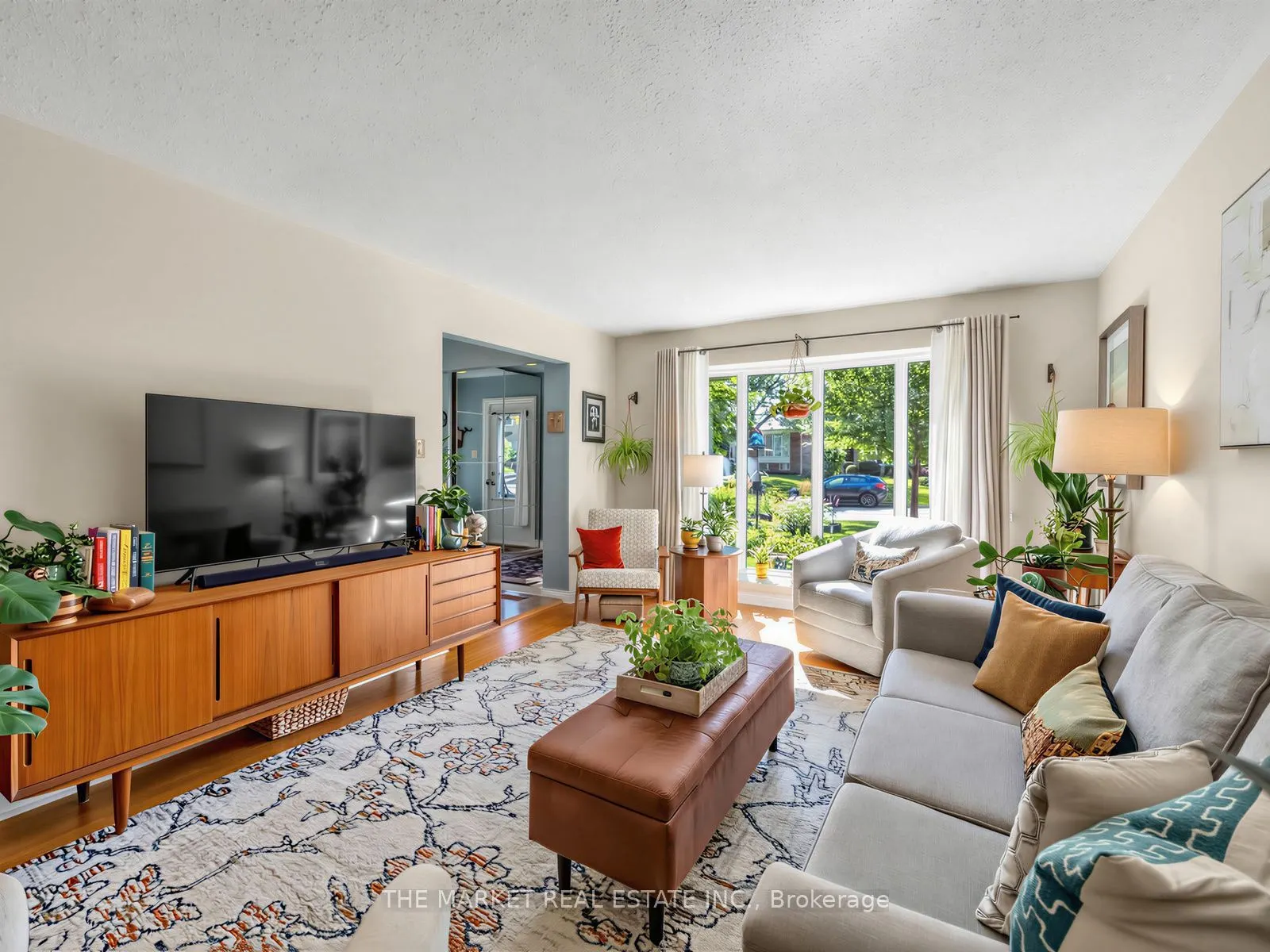 1033 Franconia Drive