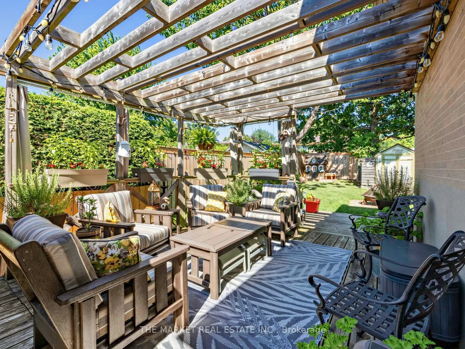 1033 Franconia Drive