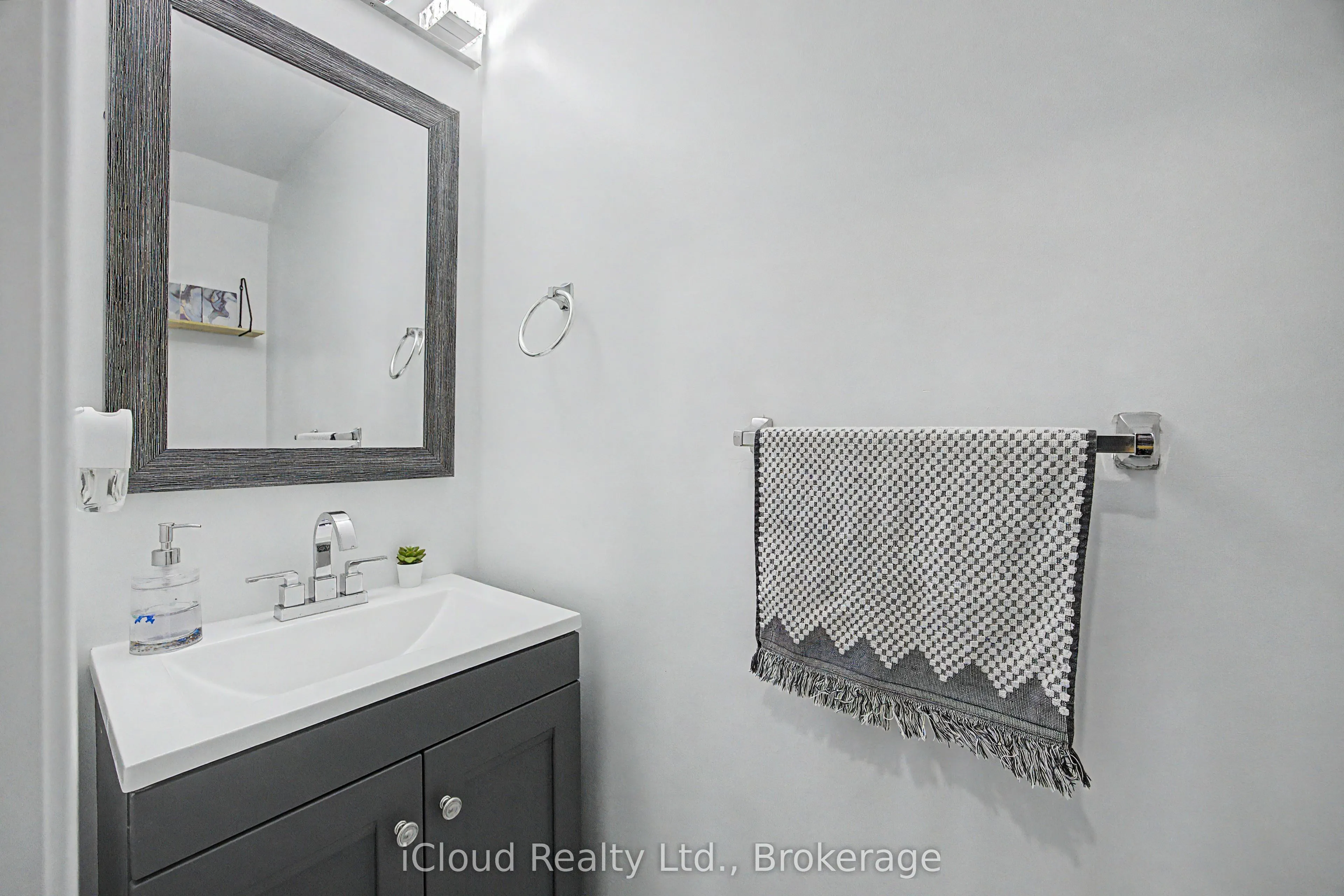 180 Howden Boulevard #6