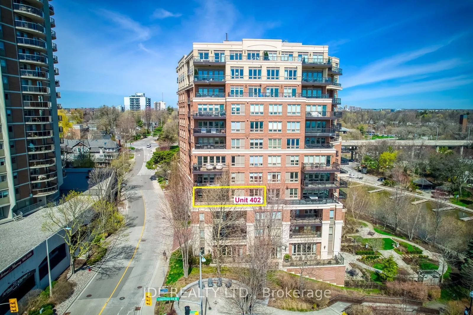 111 Forsythe Street #402