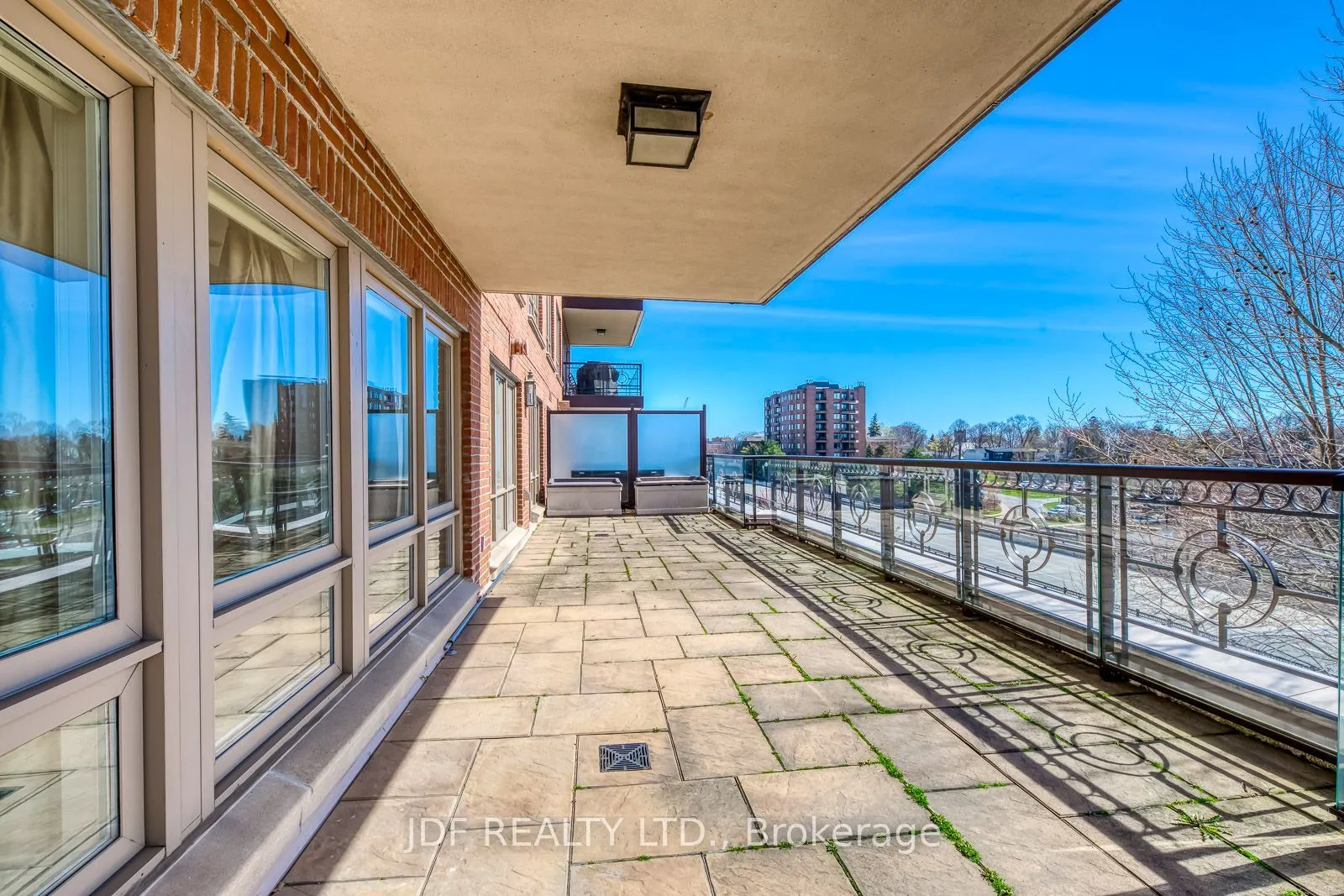 111 Forsythe Street #402