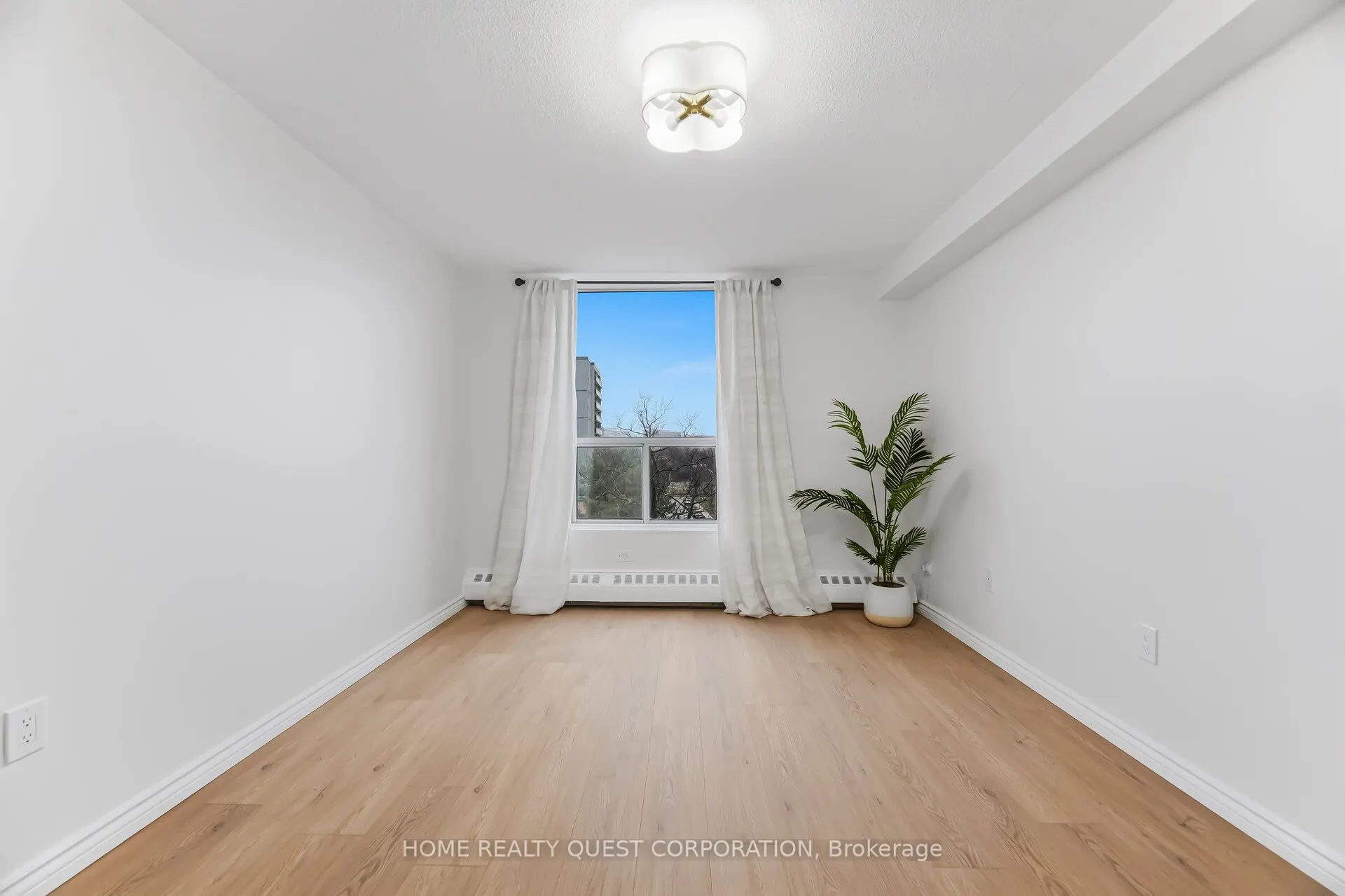 3120 Kirwin Avenue #605