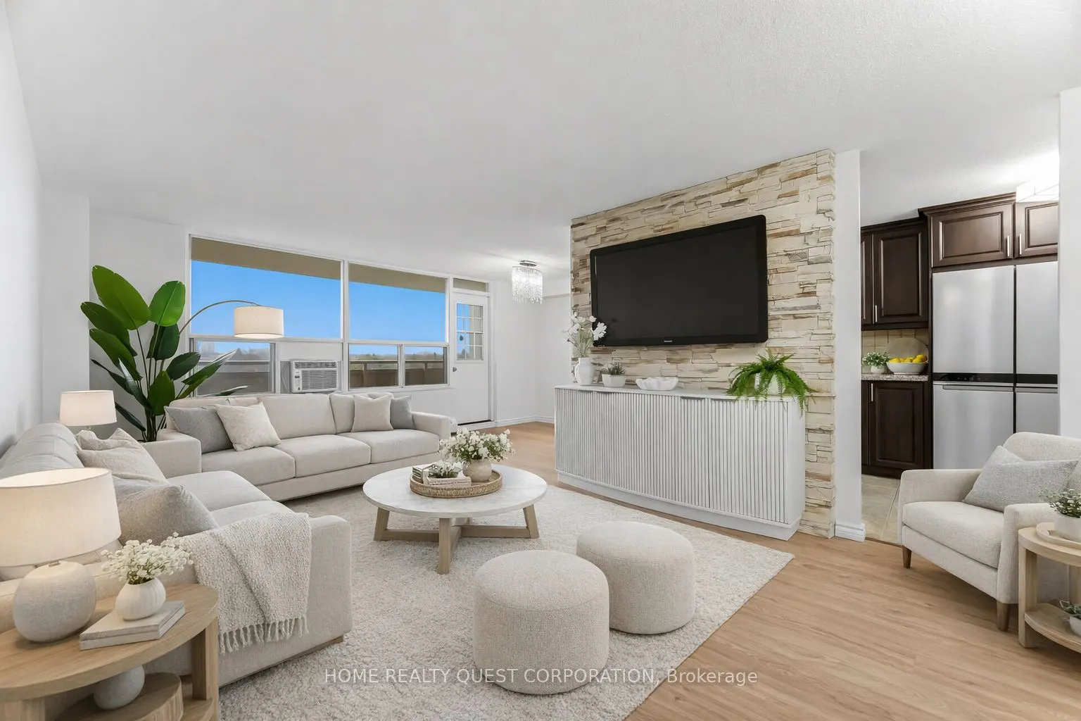 3120 Kirwin Avenue #605