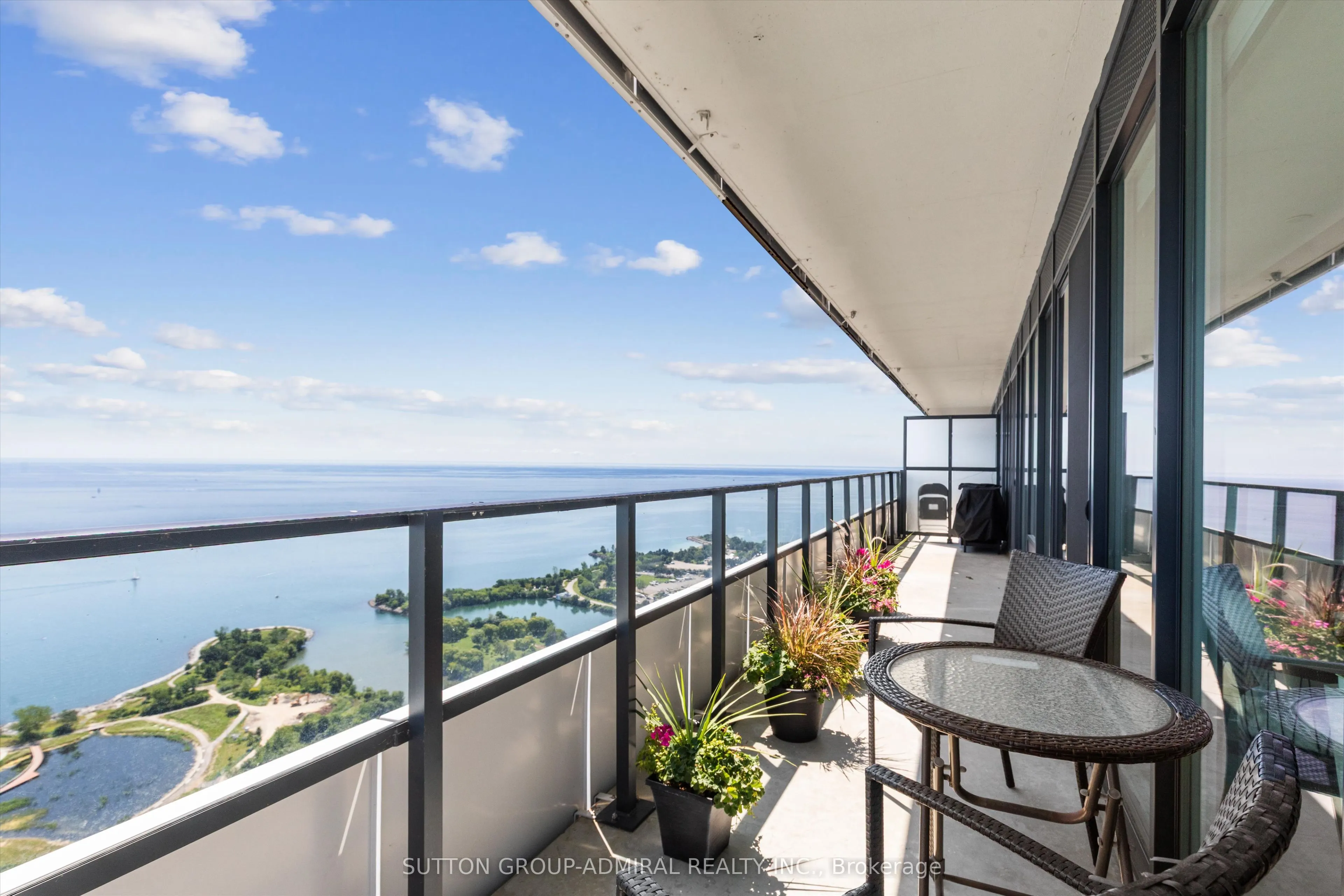 30 Shore Breeze Drive #4908