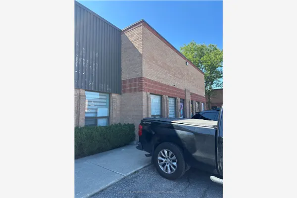 173 ADVANCE Boulevard