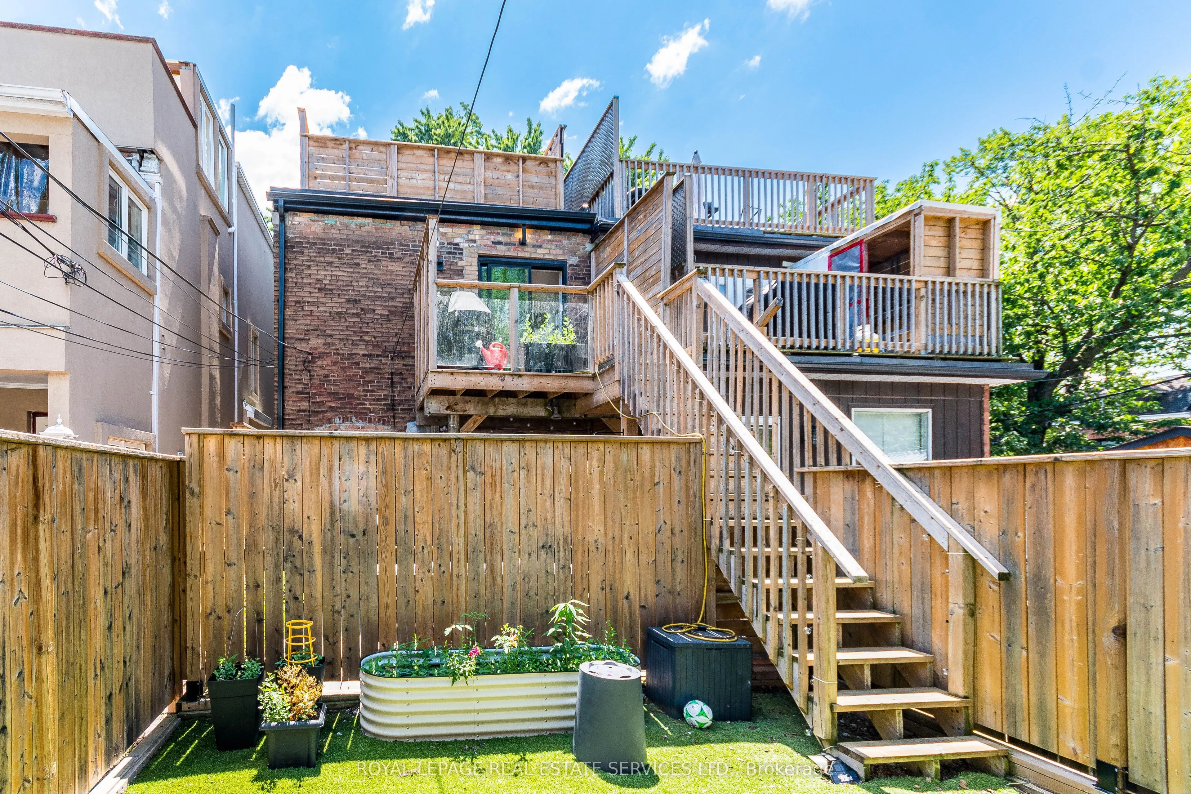 238 Garden Avenue