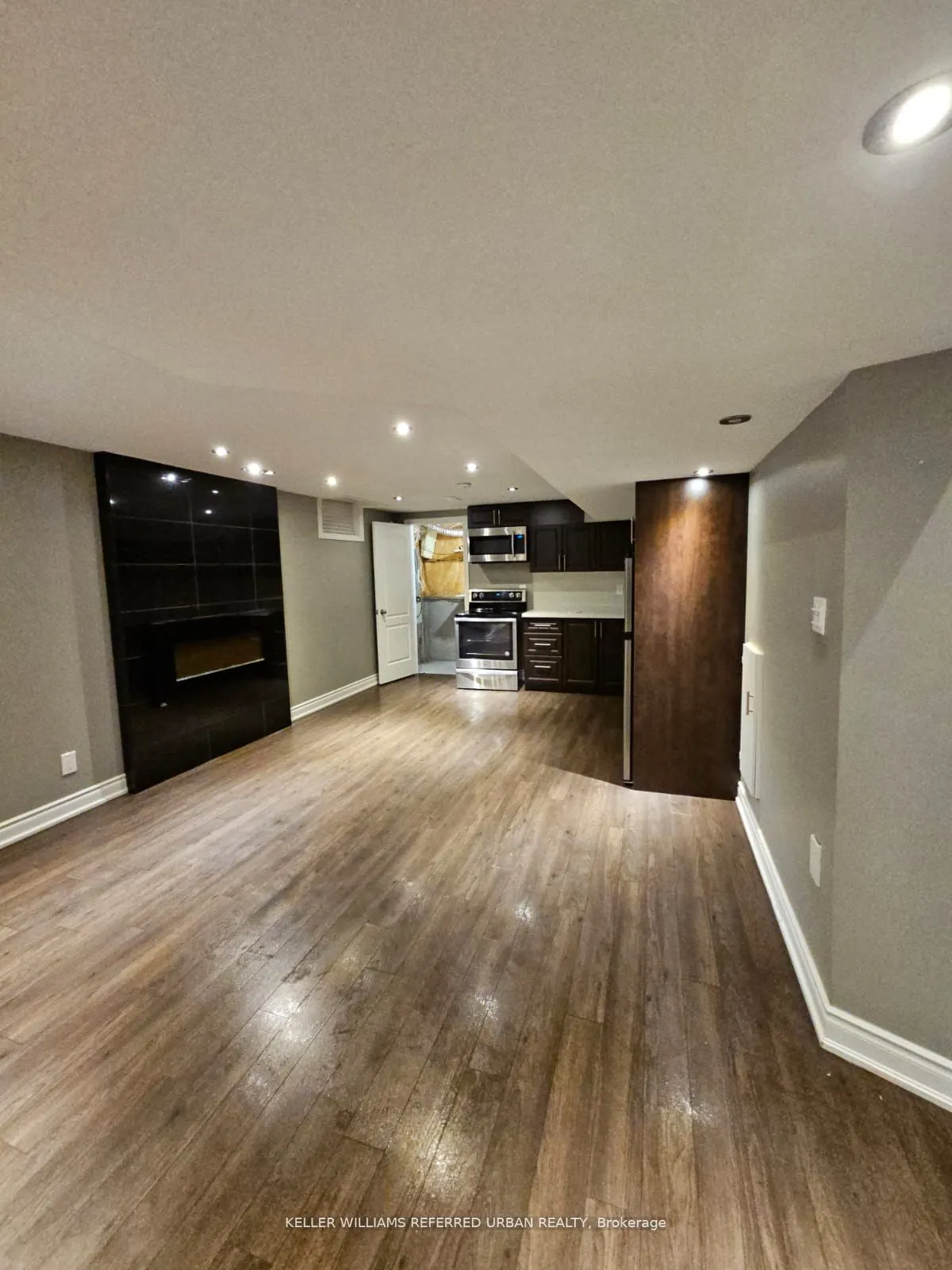 118 Earlsbridge Boulevard #Basement