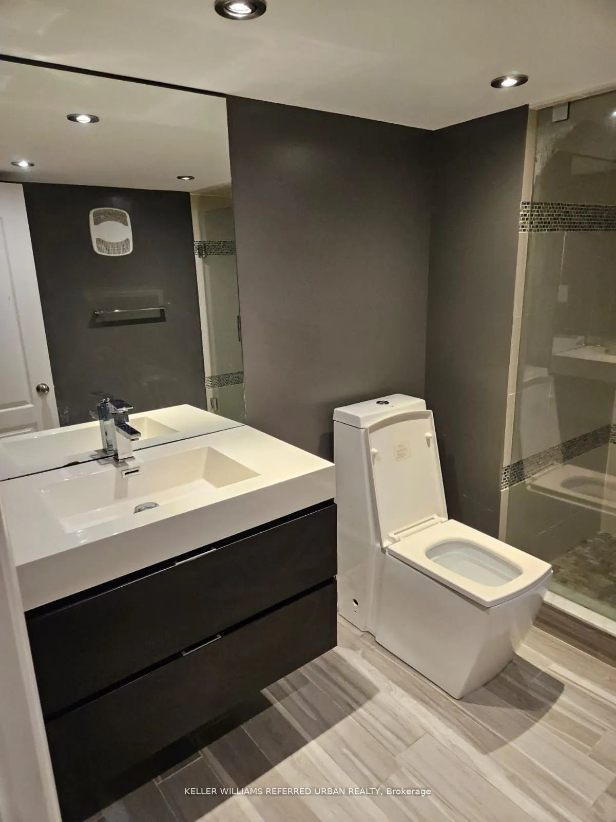 118 Earlsbridge Boulevard #Basement