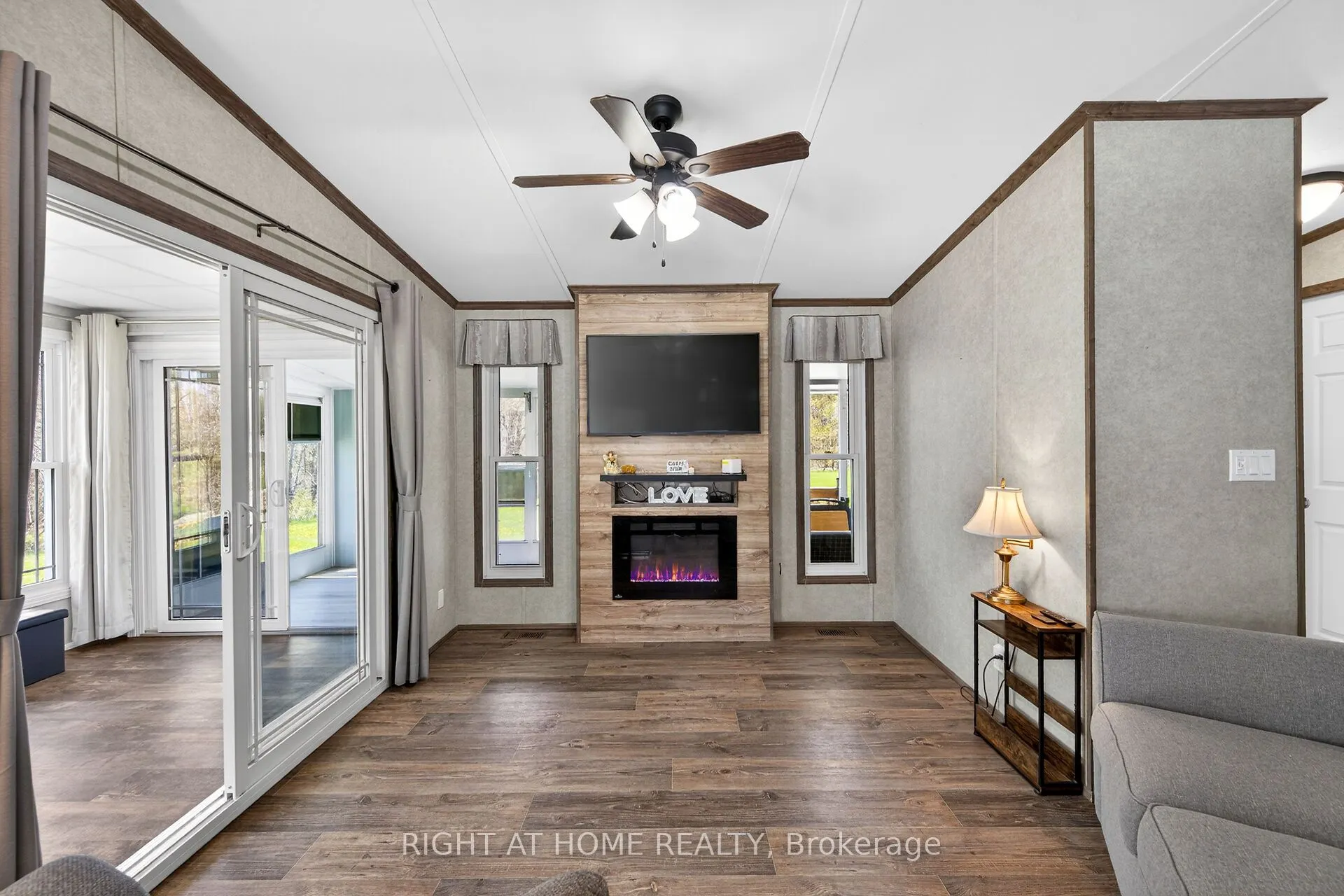 4449 Milburough Line #5 Beech Street