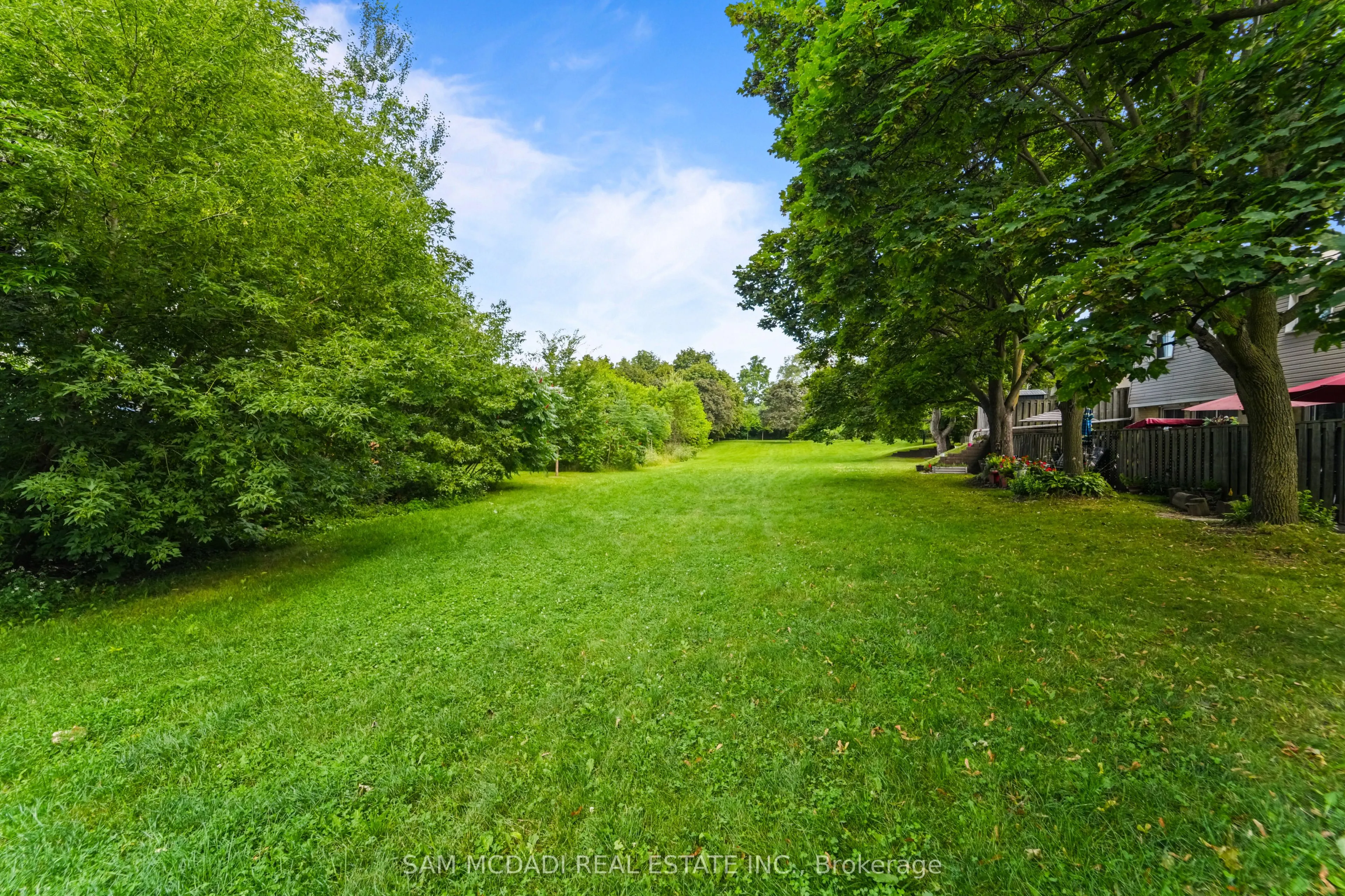 400 Mississauga Valley Boulevard #157