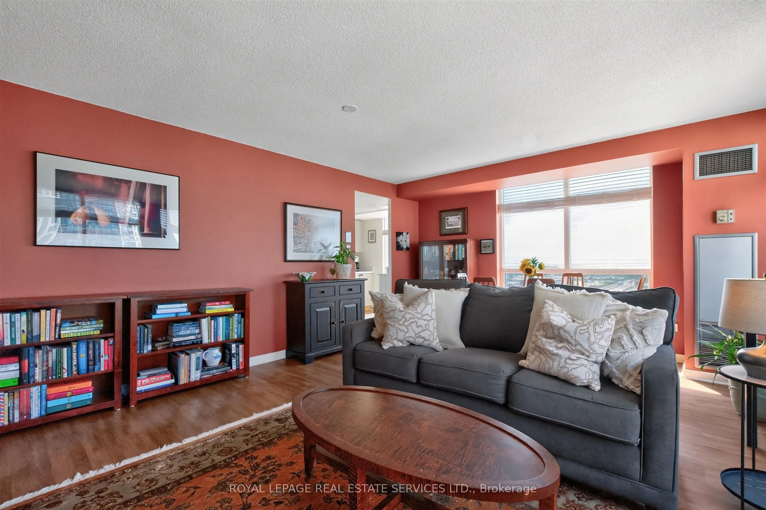 101 Subway Crescent #1711