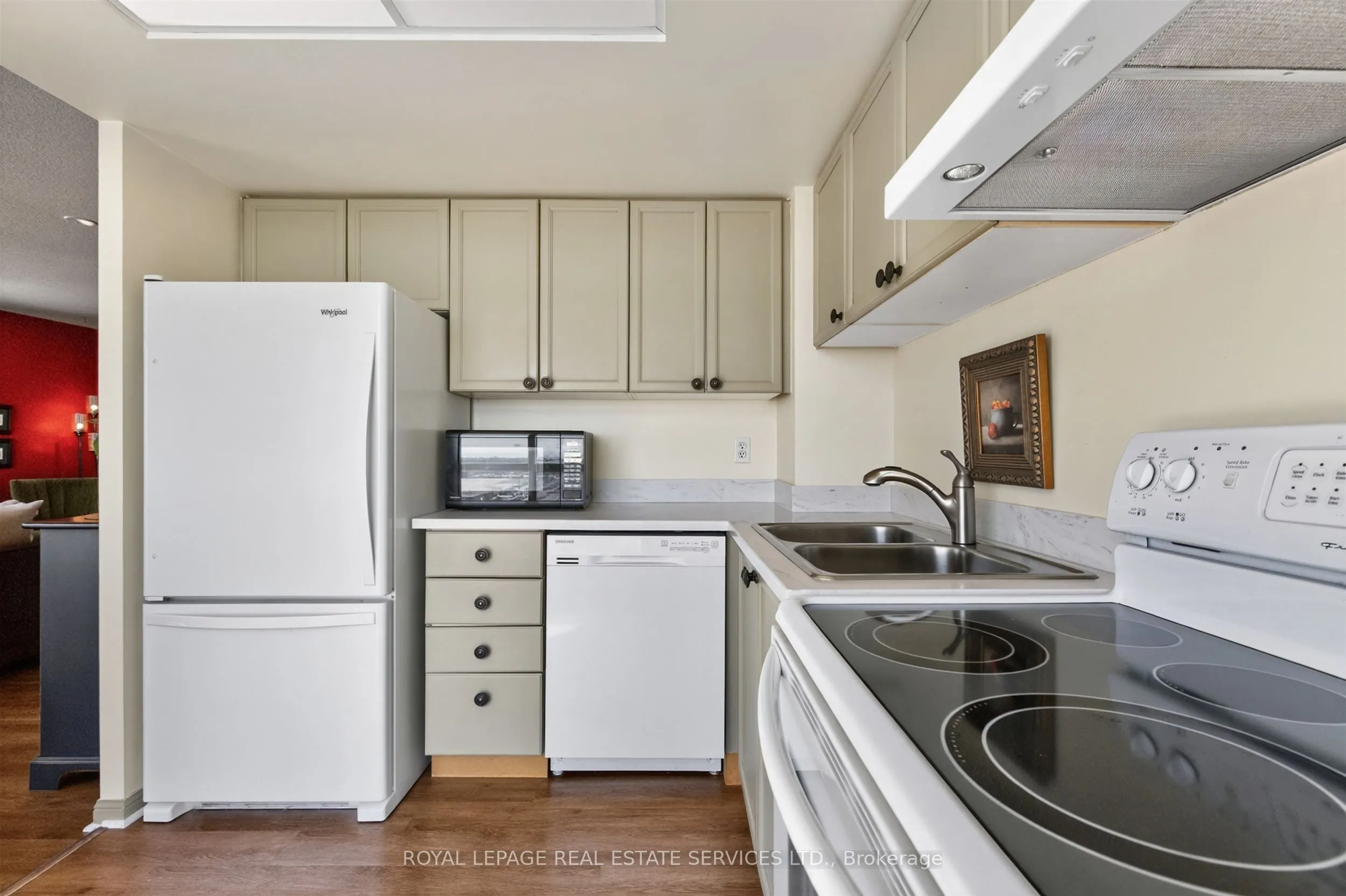 101 Subway Crescent #1711